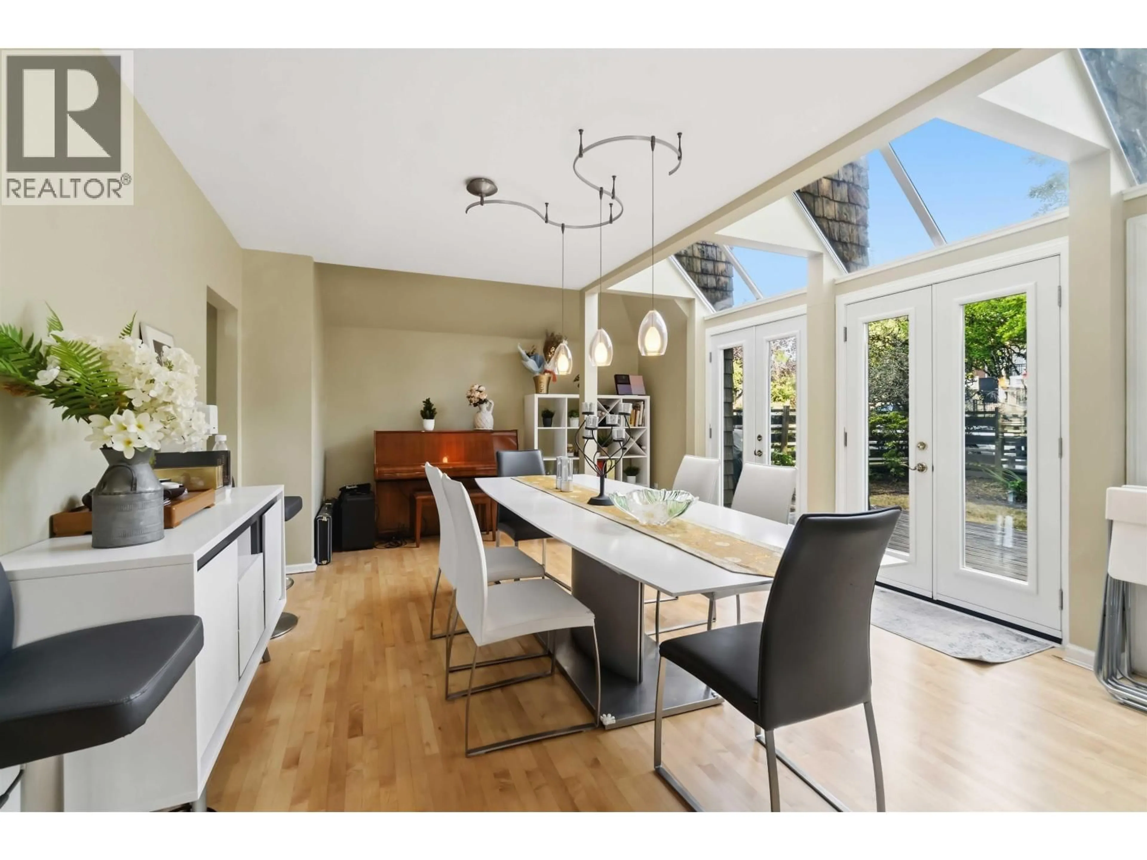 Unknown for 7625 BORDEN STREET, Vancouver British Columbia V5P3C9