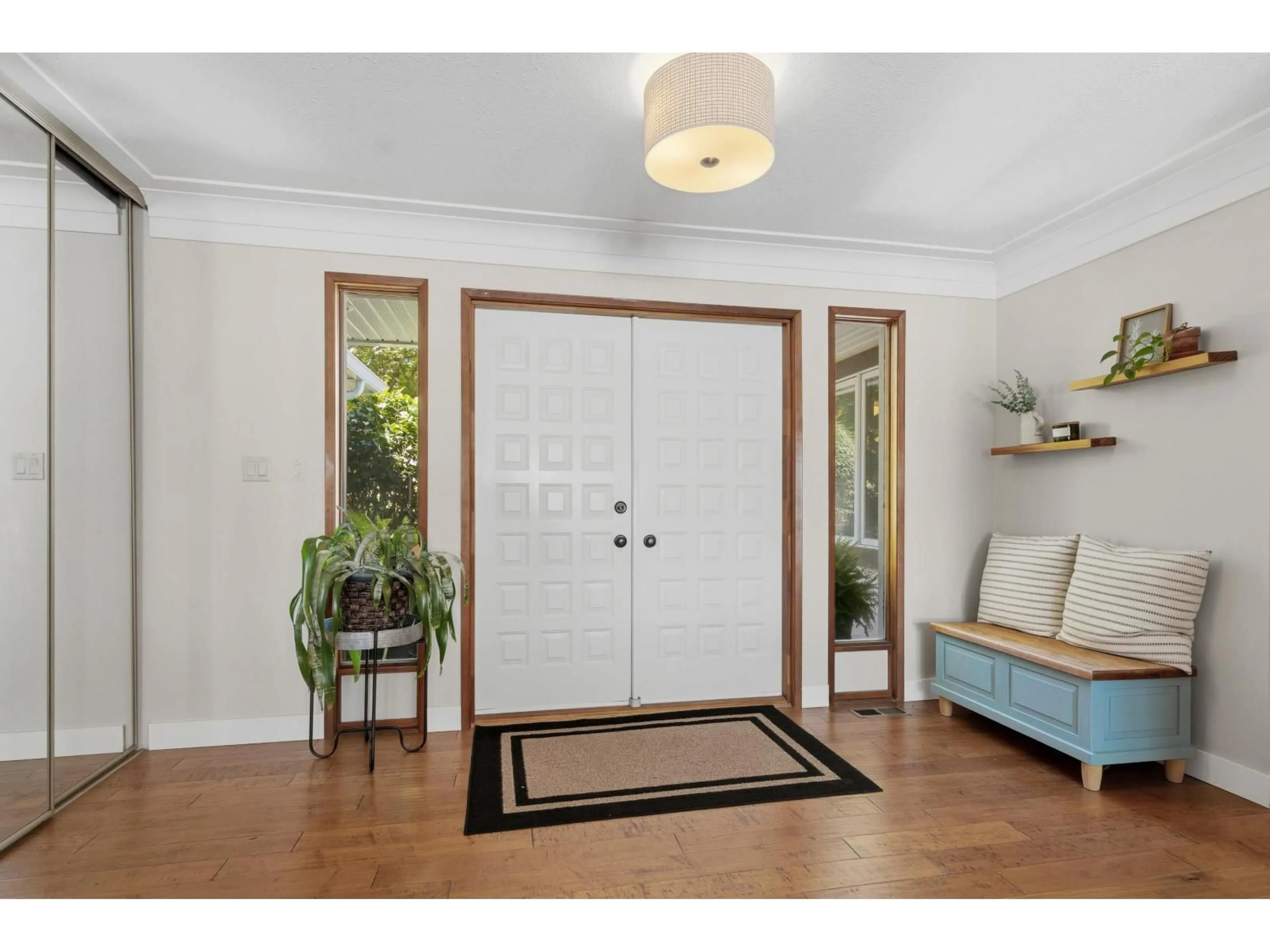 Indoor entryway for 3910 VERDON WAY, Abbotsford British Columbia V2T7Y3
