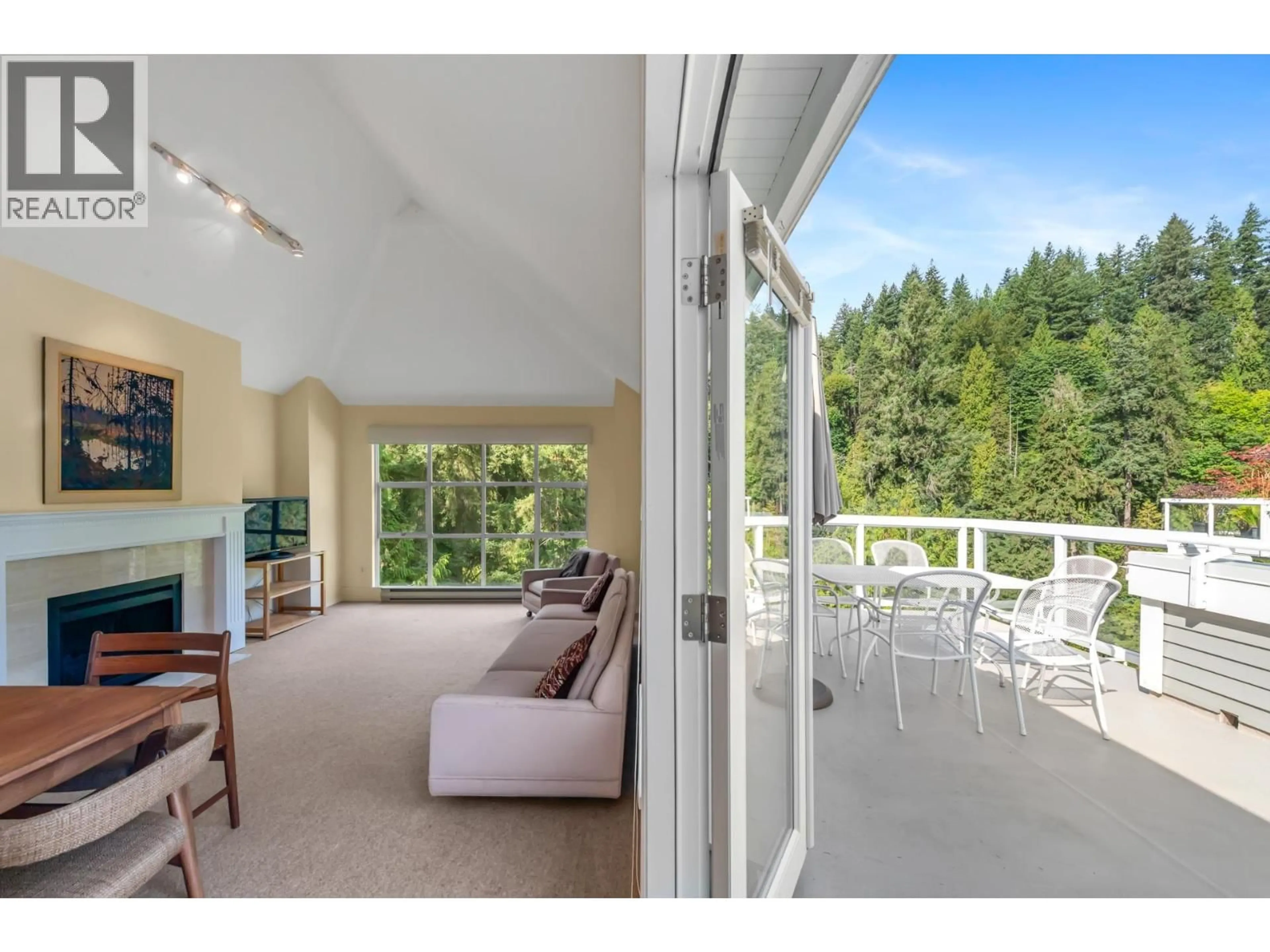 Unknown for 303 - 3373 CAPILANO CRESCENT, North Vancouver British Columbia V7R4W7