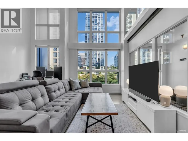 209 - 1238 SEYMOUR STREET, Vancouver 4