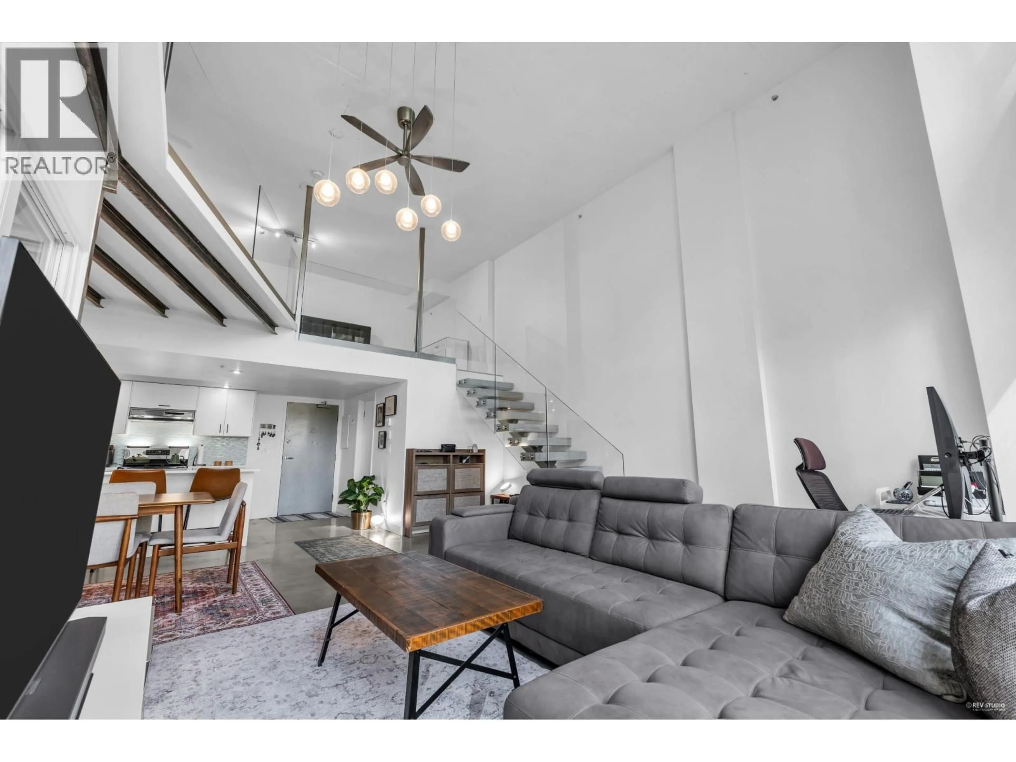 Living room with furniture, unknown for 209 - 1238 SEYMOUR STREET, Vancouver British Columbia V6B6J3