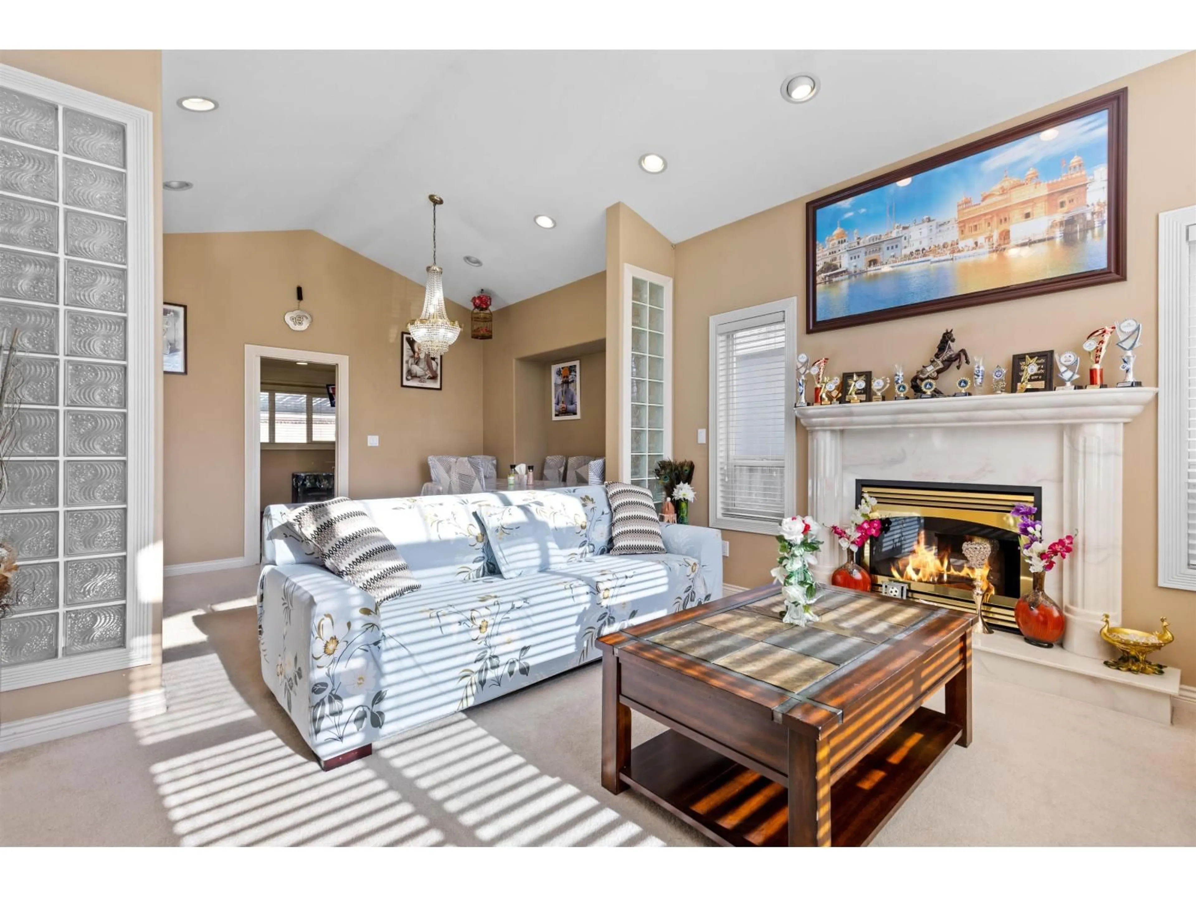 Living room with furniture, unknown for 12865 63A AVENUE, Surrey British Columbia V3X3S9