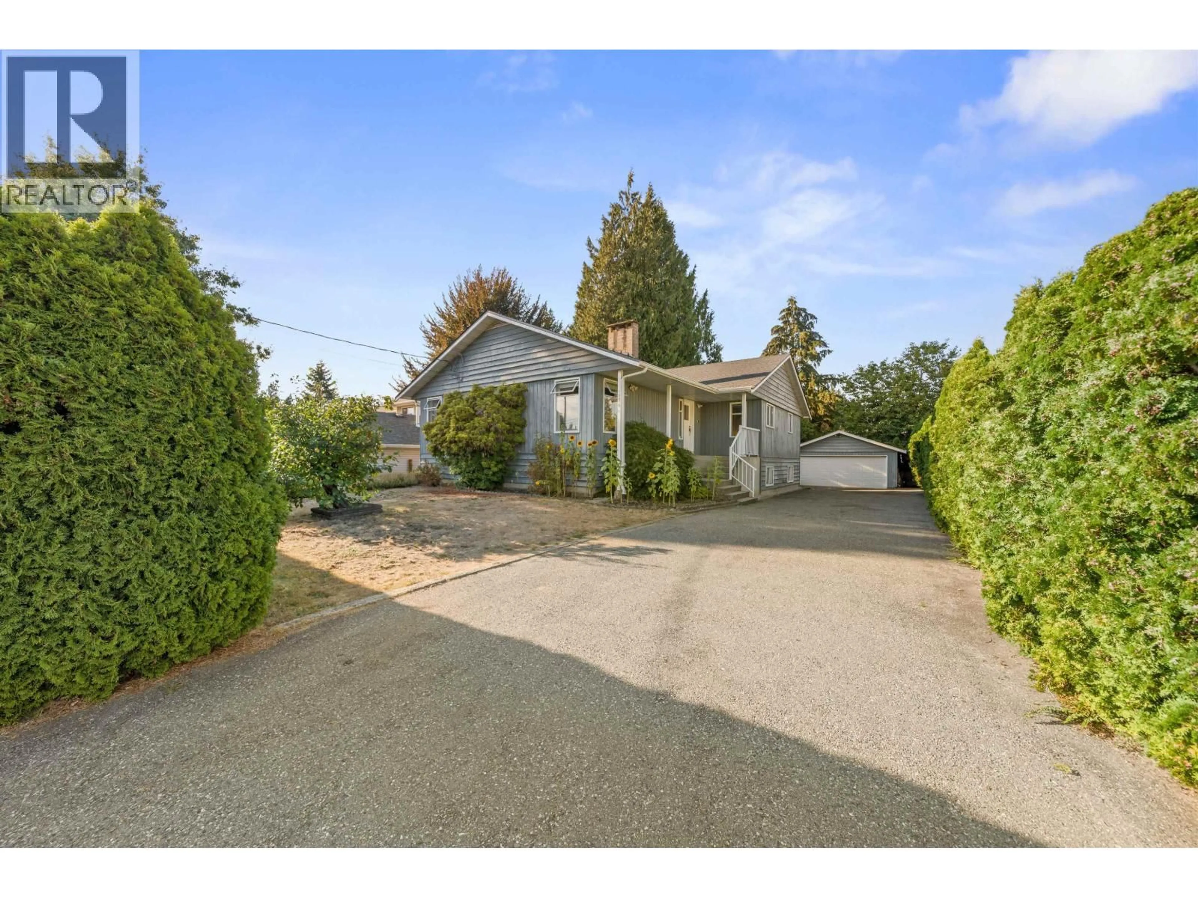 A pic from outside/outdoor area/front of a property/back of a property/a pic from drone, street for 19475 116B AVENUE, Pitt Meadows British Columbia V3Y1G1