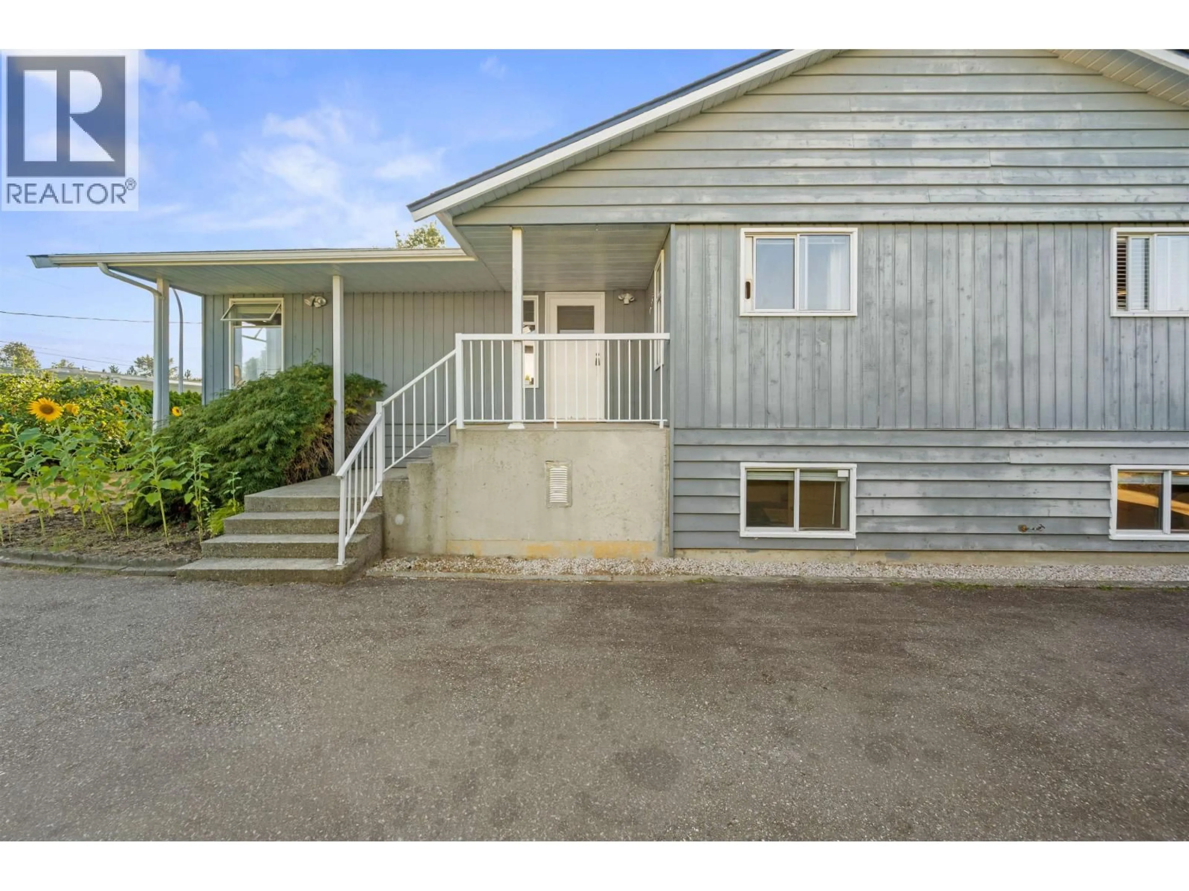 Unknown for 19475 116B AVENUE, Pitt Meadows British Columbia V3Y1G1