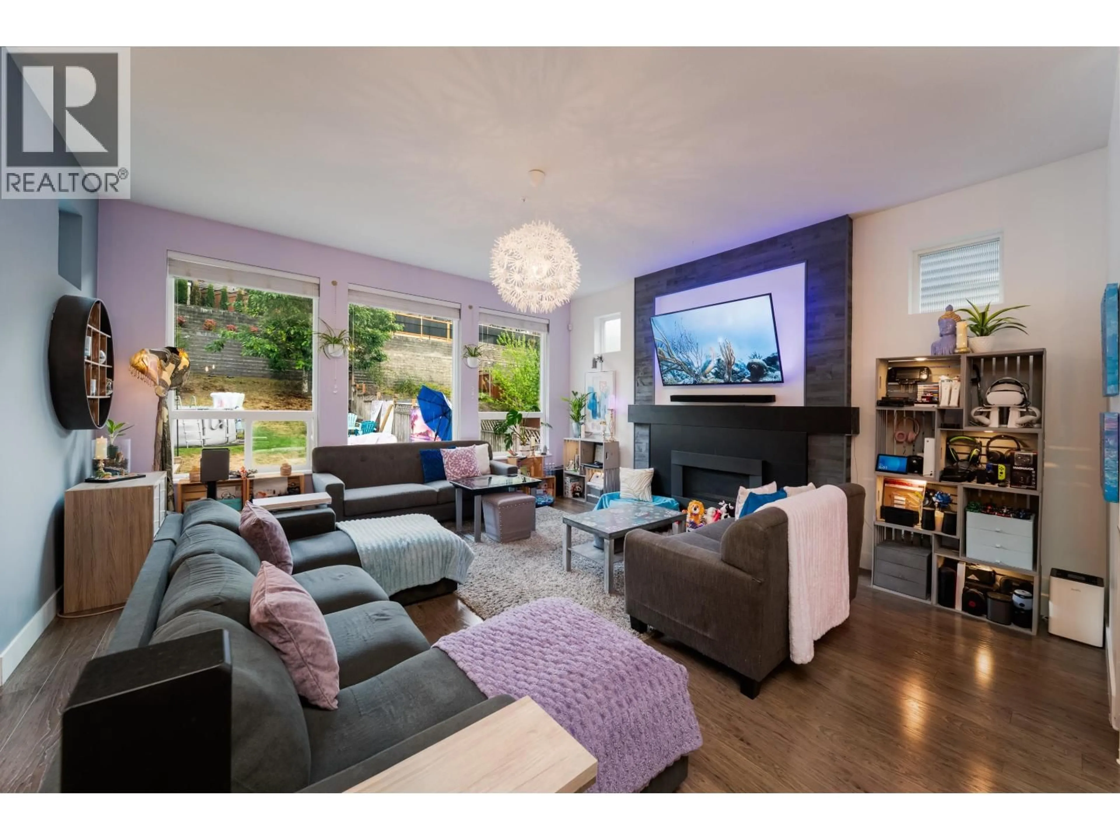 Living room with furniture, wood/laminate floor for 10476 MCEACHERN STREET, Maple Ridge British Columbia V2W0H8