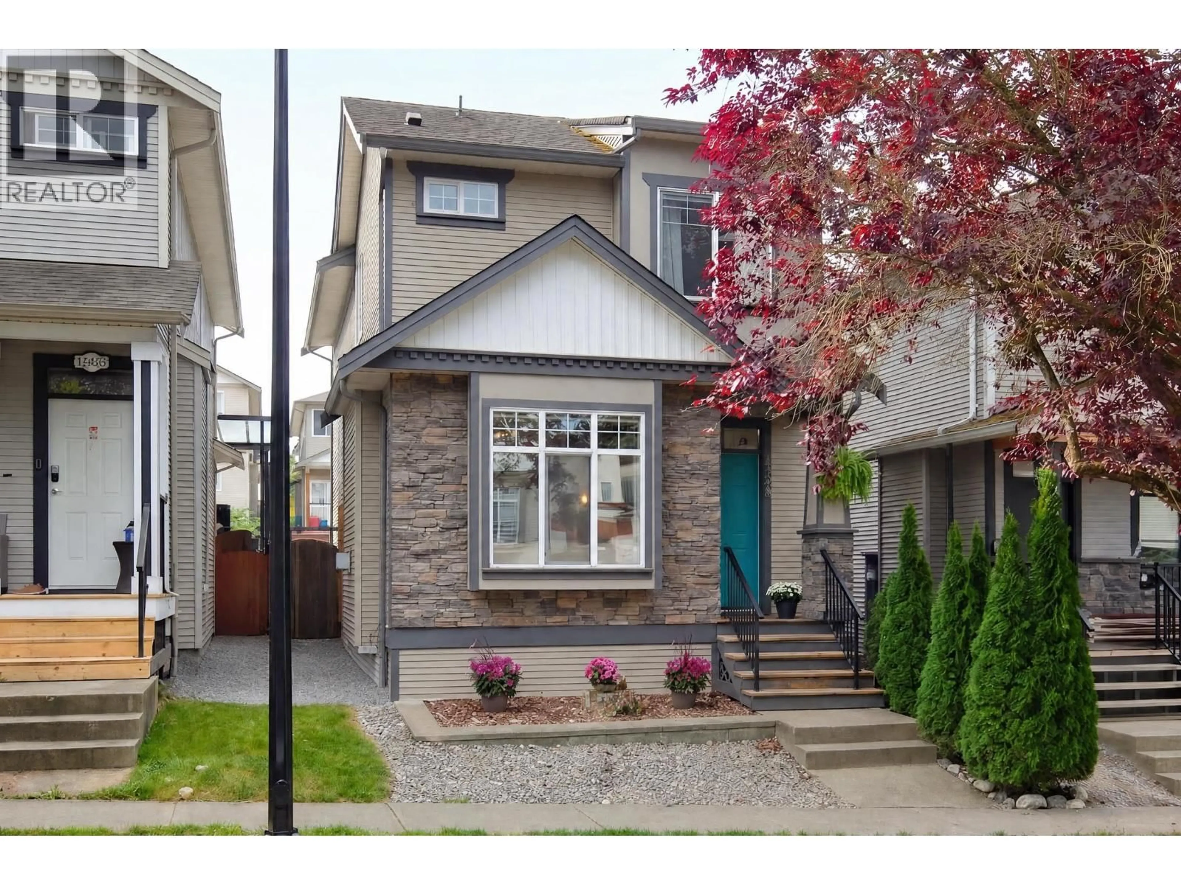 Home with vinyl exterior material, street for 24360 102A AVENUE, Maple Ridge British Columbia V2W2E3
