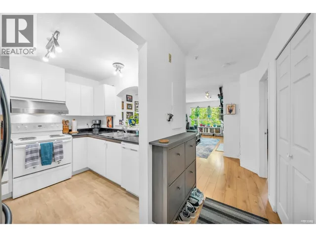 310 - 2990 PRINCESS CRESCENT, Coquitlam 3