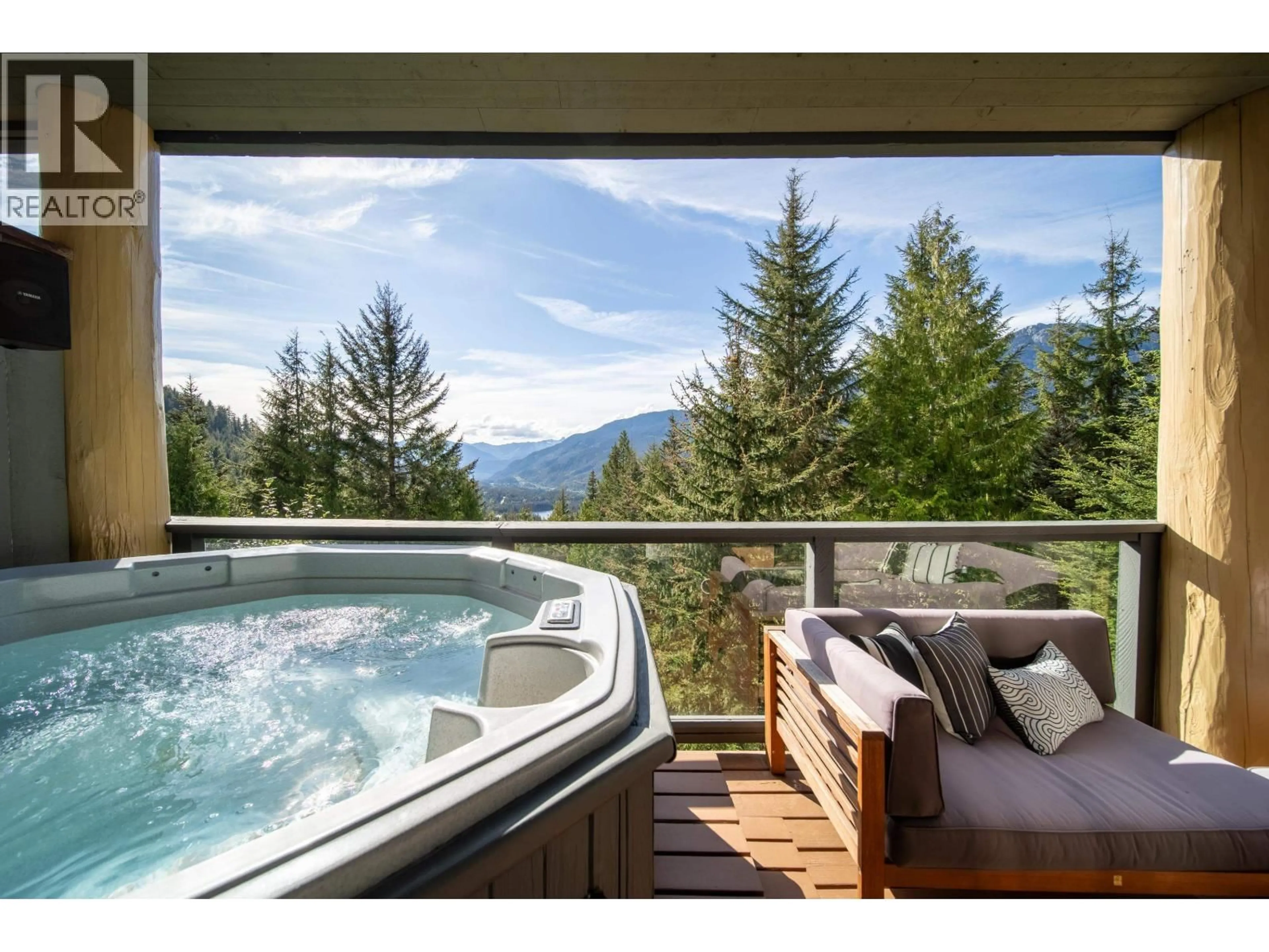 Contemporary bathroom, unknown for 3 - 2269 NORDIC DRIVE, Whistler British Columbia V8E0P5