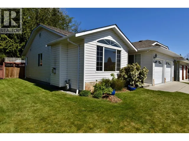 22 - 535 SHAW ROAD, Gibsons 3