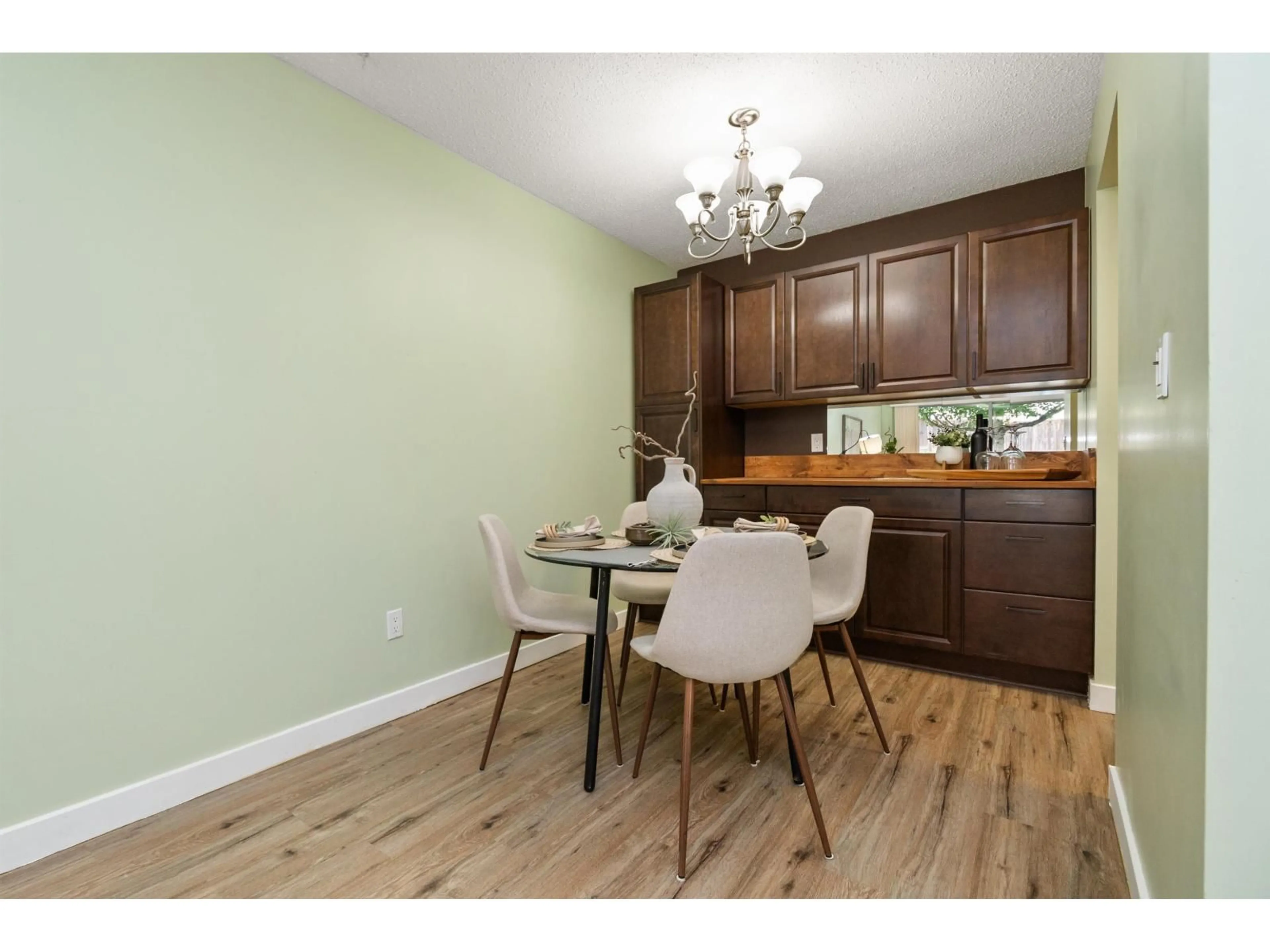 Unknown for 914 - 34909 OLD YALE ROAD, Abbotsford British Columbia V3G2E7