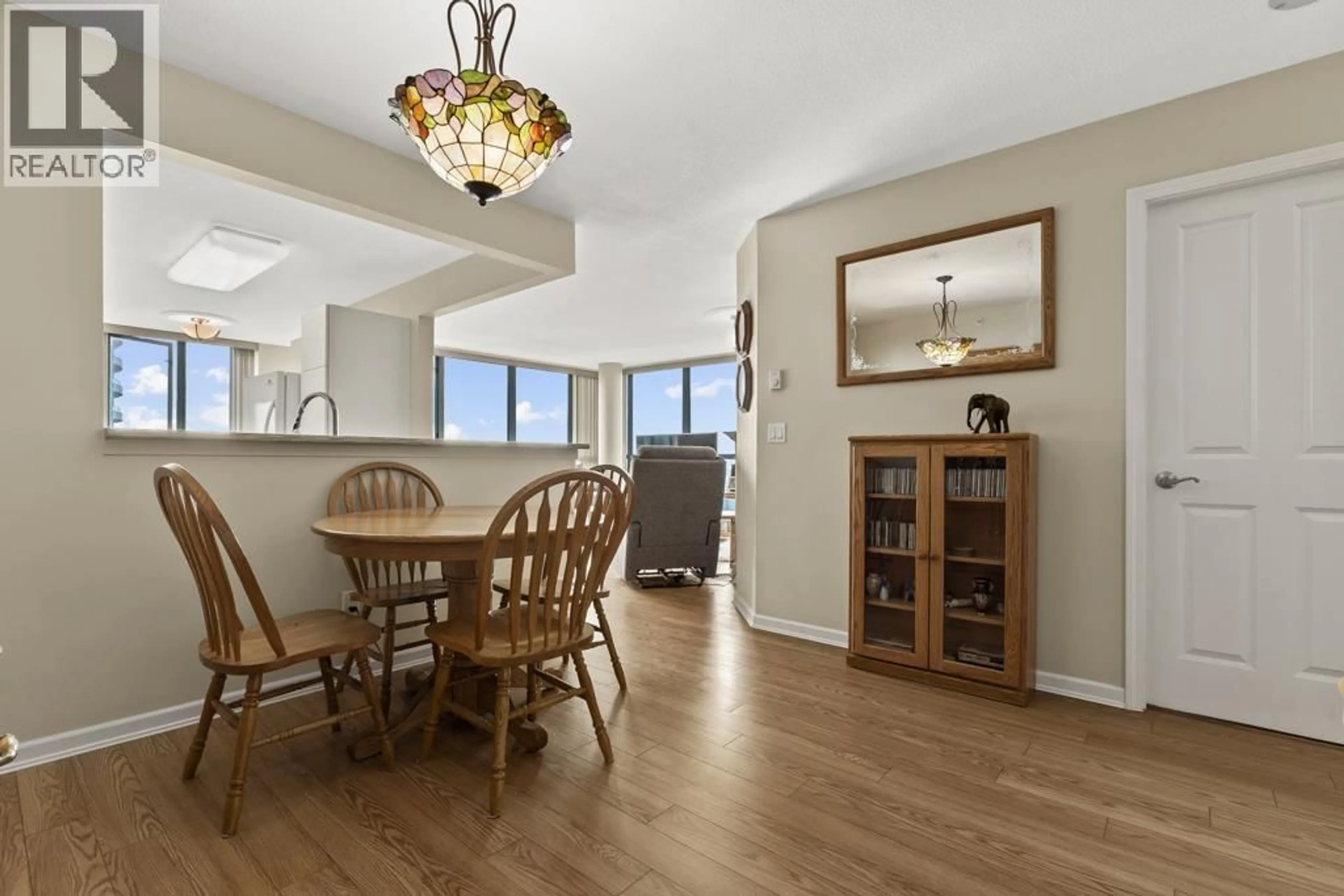 Dining room, wood/laminate floor for 1703 - 6611 SOUTHOAKS CRESCENT, Burnaby British Columbia V5E4L5
