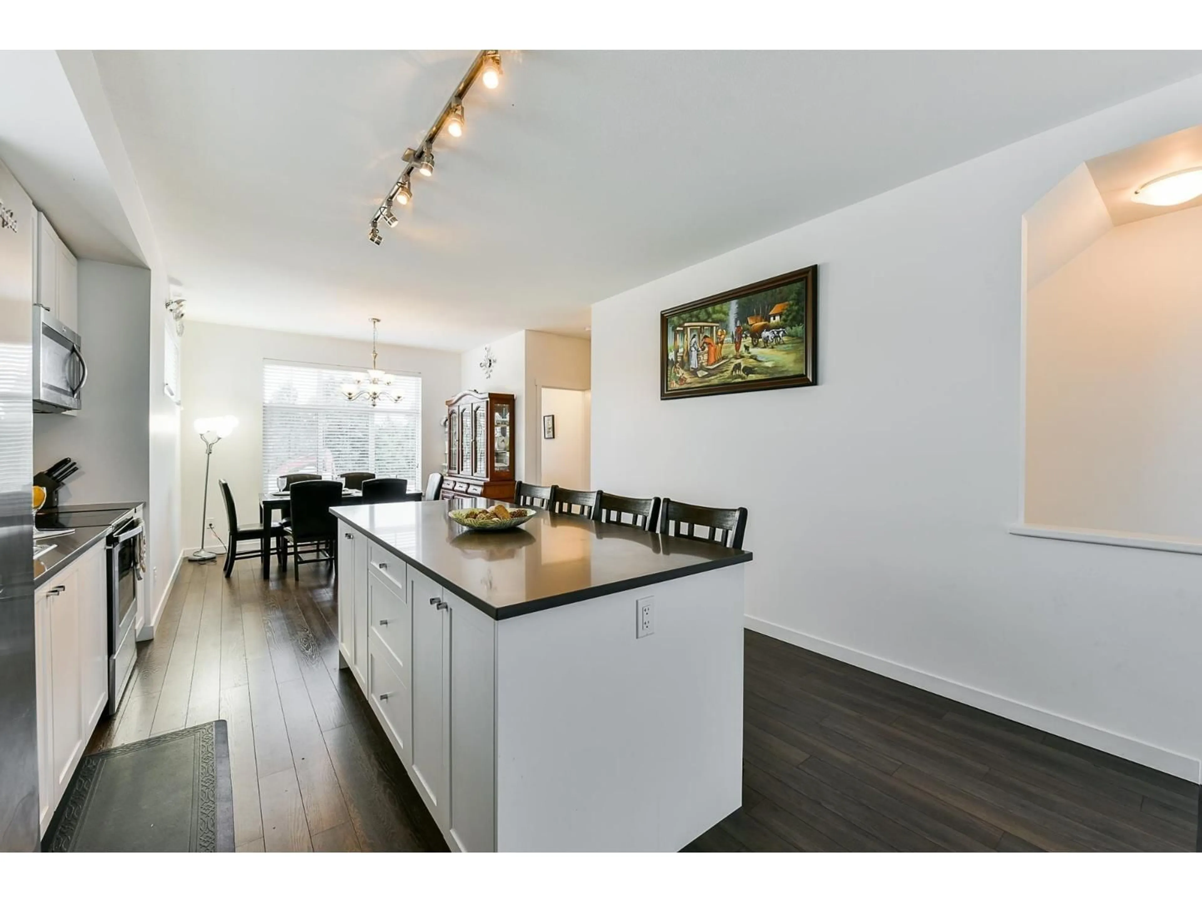 Open concept kitchen, unknown for 51 - 8130 136A STREET, Surrey British Columbia V3W1H9