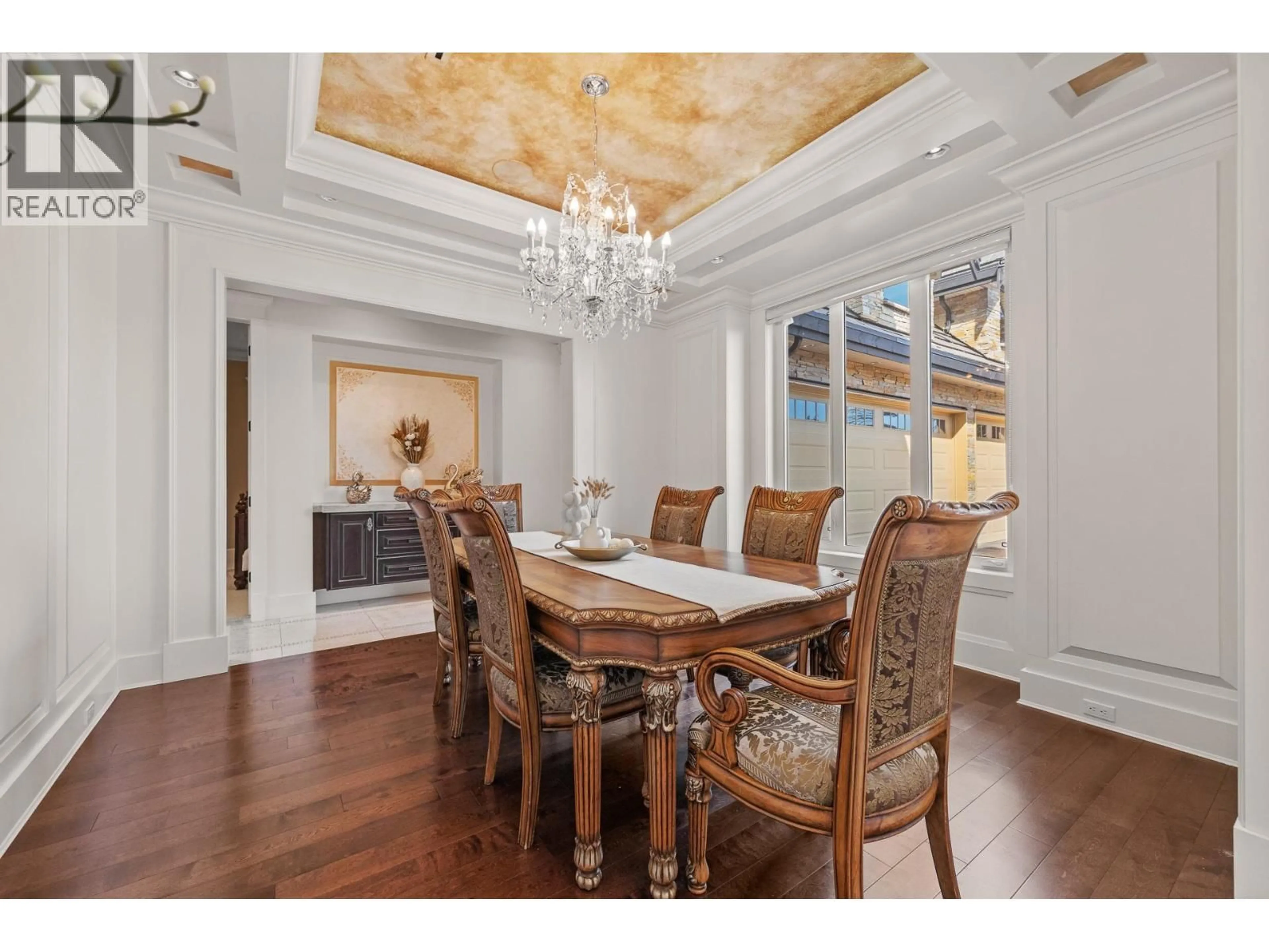 Dining room, wood/laminate floor for 6260 CHATSWORTH ROAD, Richmond British Columbia V7C3S3