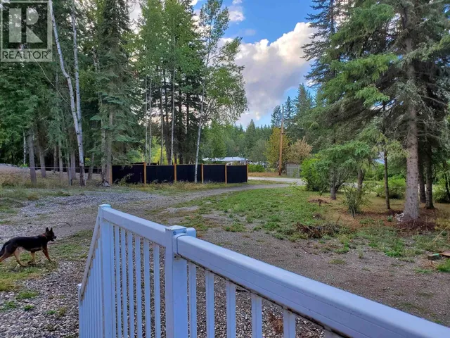 2630 ROBERTA ROAD, Quesnel 2