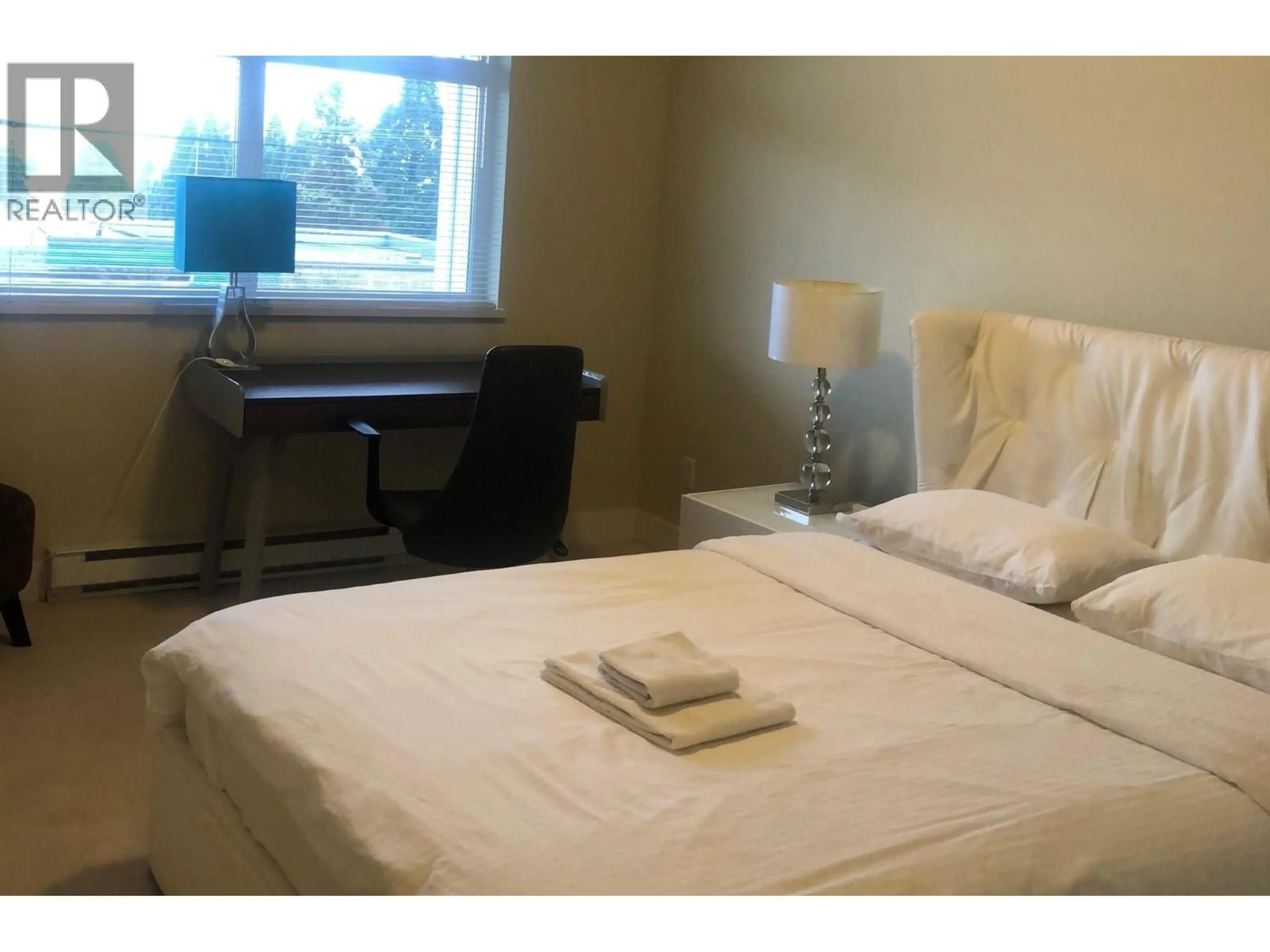 A pic of a room for 412 - 995 59TH AVENUE, Vancouver British Columbia V6P6Z2