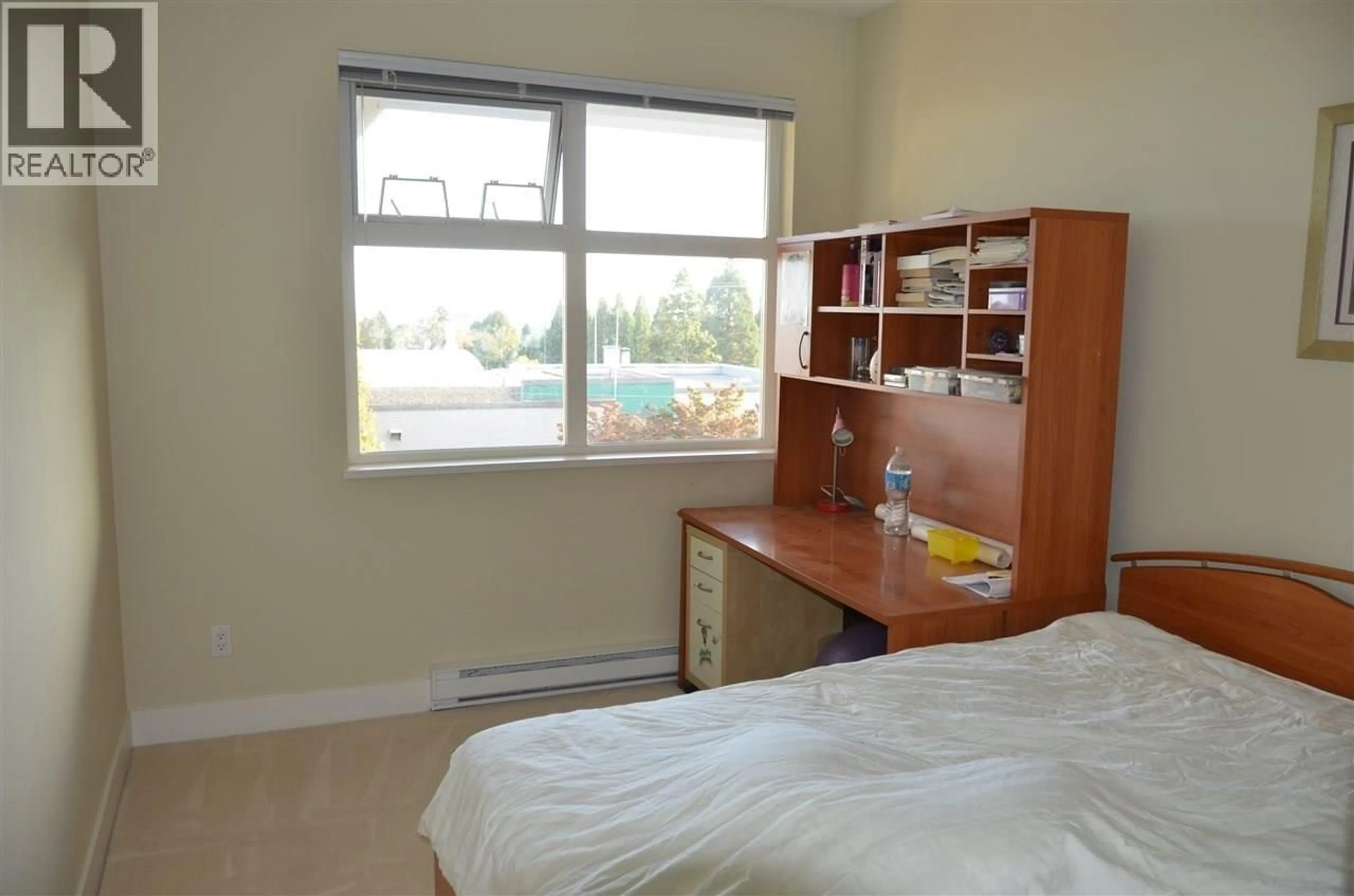 A pic of a room for 412 - 995 59TH AVENUE, Vancouver British Columbia V6P6Z2