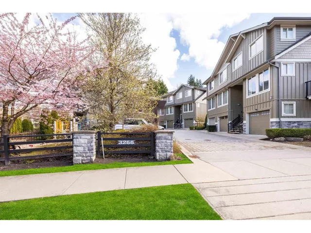 8 - 3266 147 STREET, Surrey 2