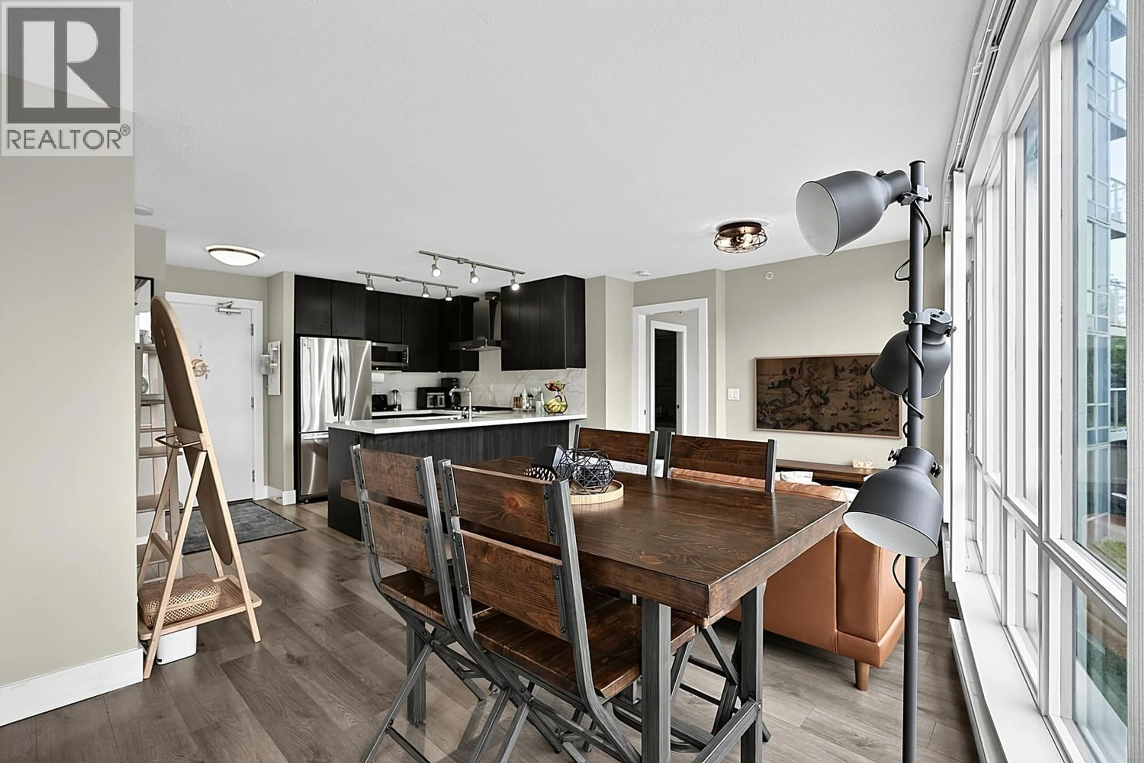 Open concept kitchen, unknown for 308 - 4189 HALIFAX STREET, Burnaby British Columbia V5C0H9