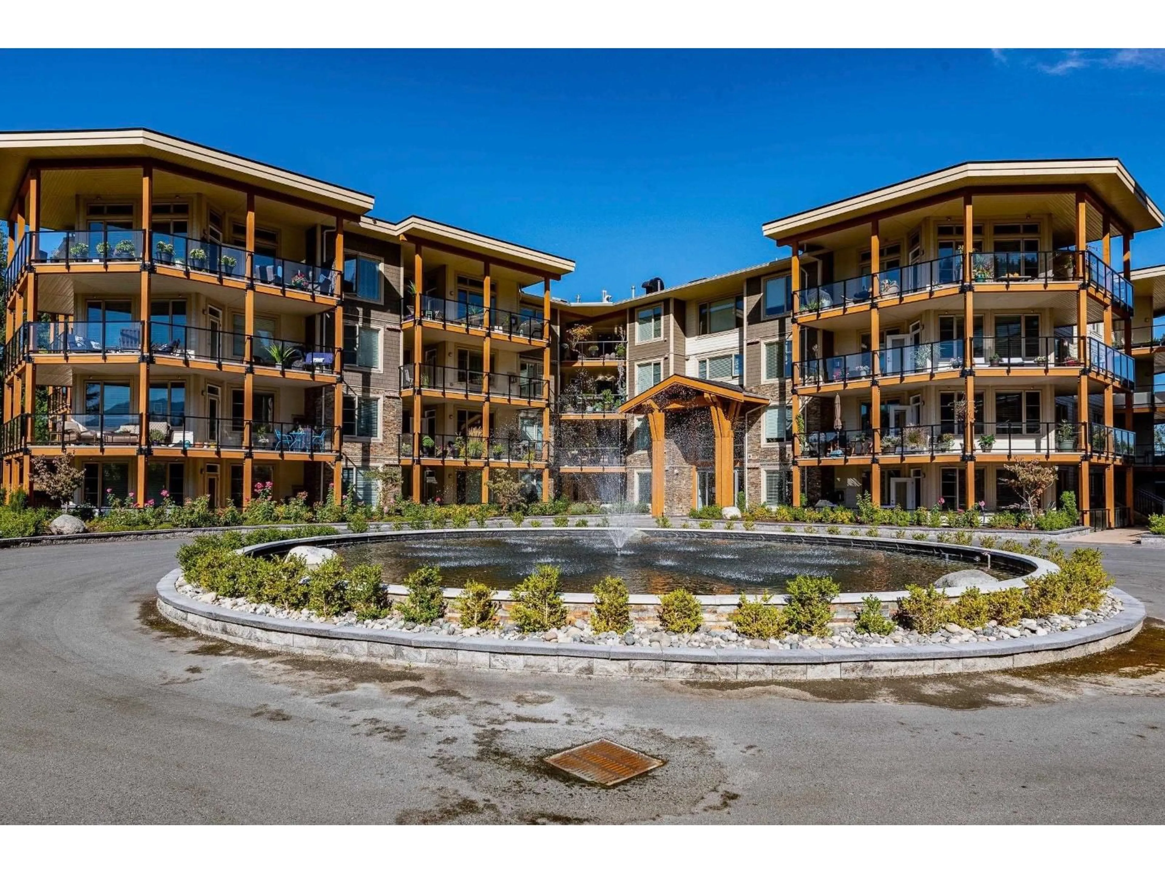 Patio, unknown for 210 - 45754 KEITH WILSON ROAD, Chilliwack British Columbia V2R6A9