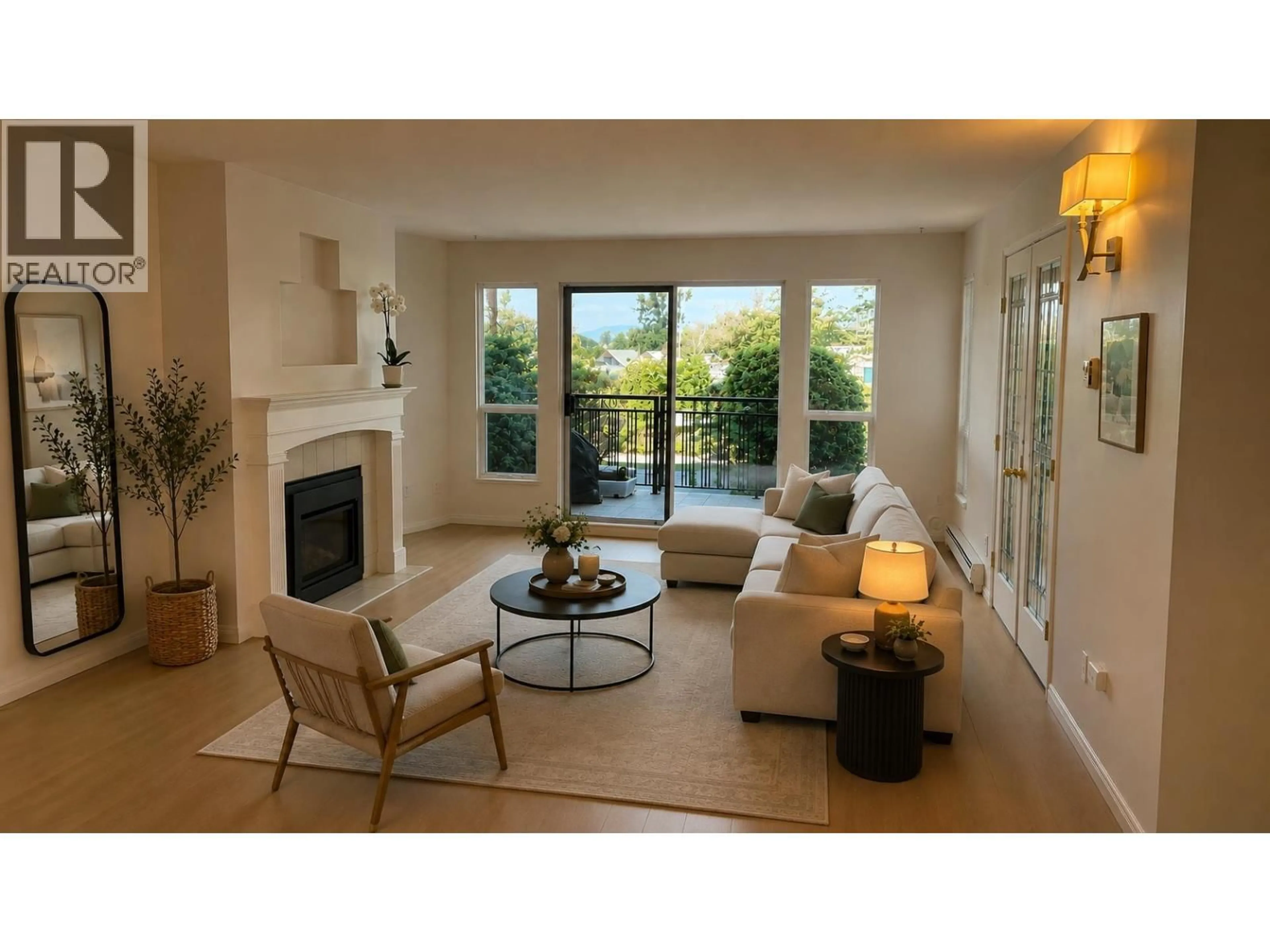 Living room with furniture, unknown for 112 - 4955 RIVER ROAD, Delta British Columbia V4K4V9