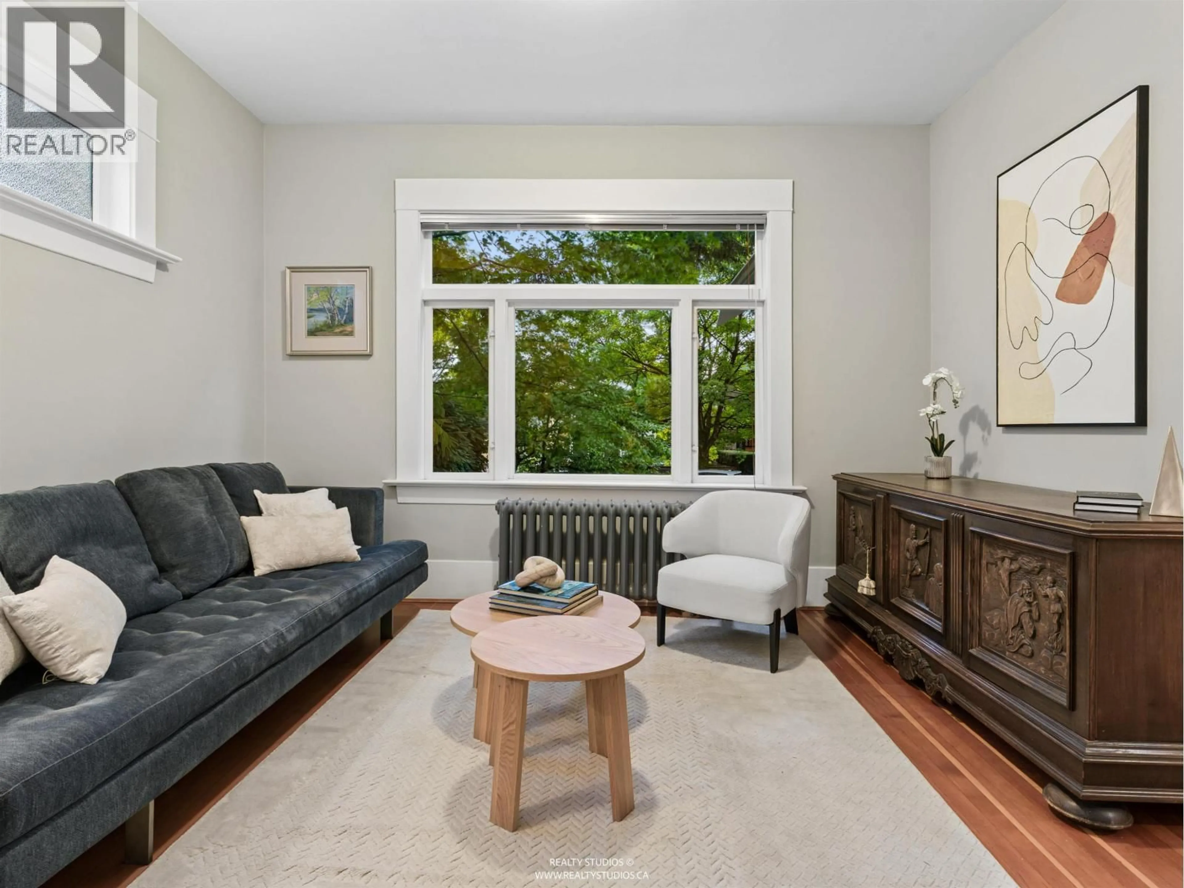 Living room with furniture, unknown for 559 18TH AVENUE, Vancouver British Columbia V5Z1V7