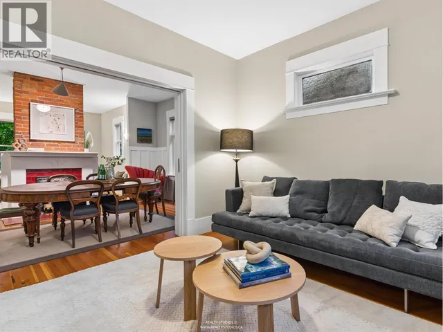 559 18TH AVENUE, Vancouver 4