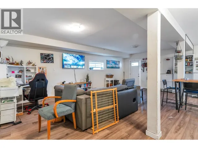 5755 DUMFRIES STREET, Vancouver 3