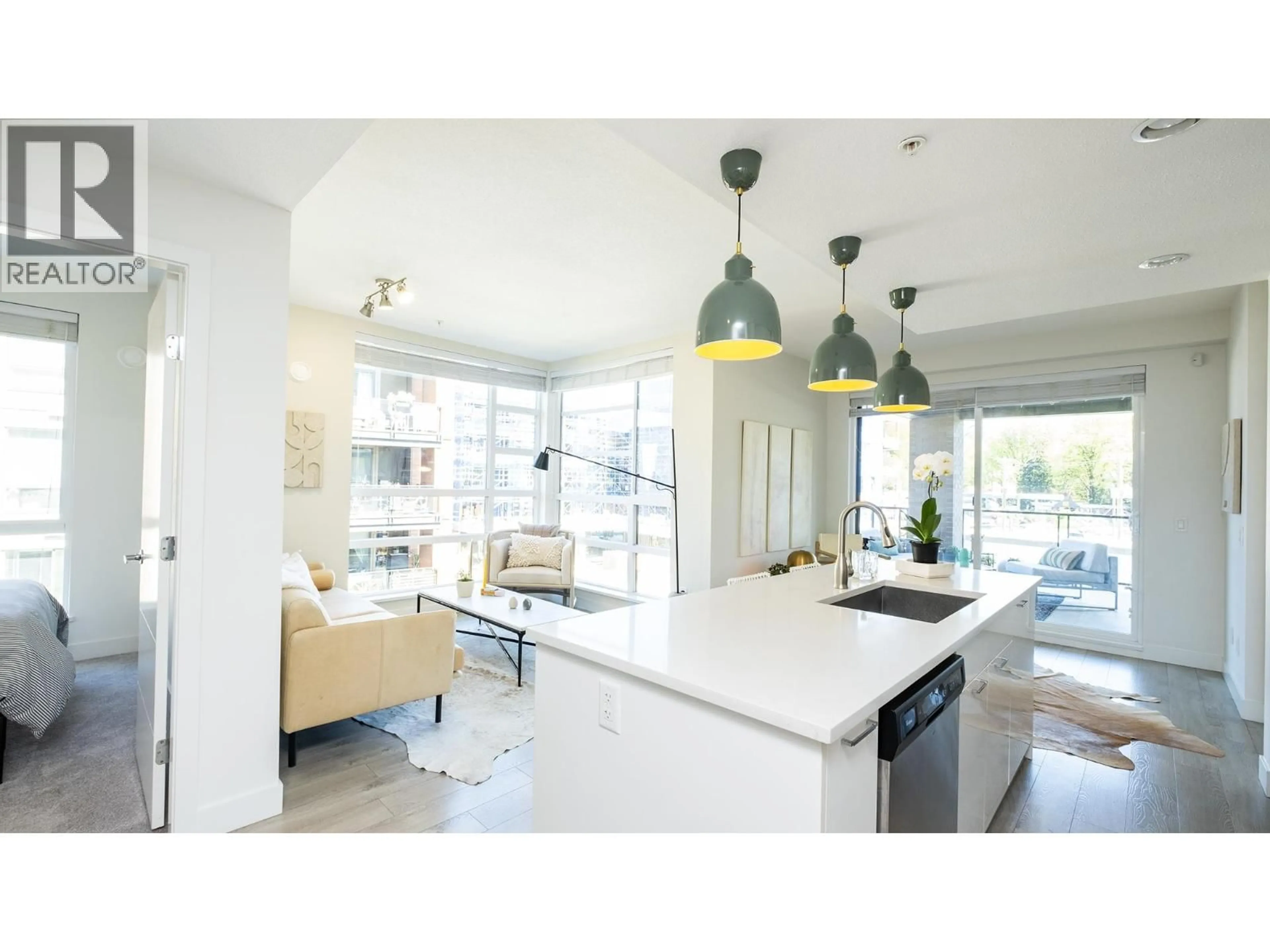 Open concept kitchen, unknown for 409 - 719 3RD STREET, North Vancouver British Columbia V7M0E7