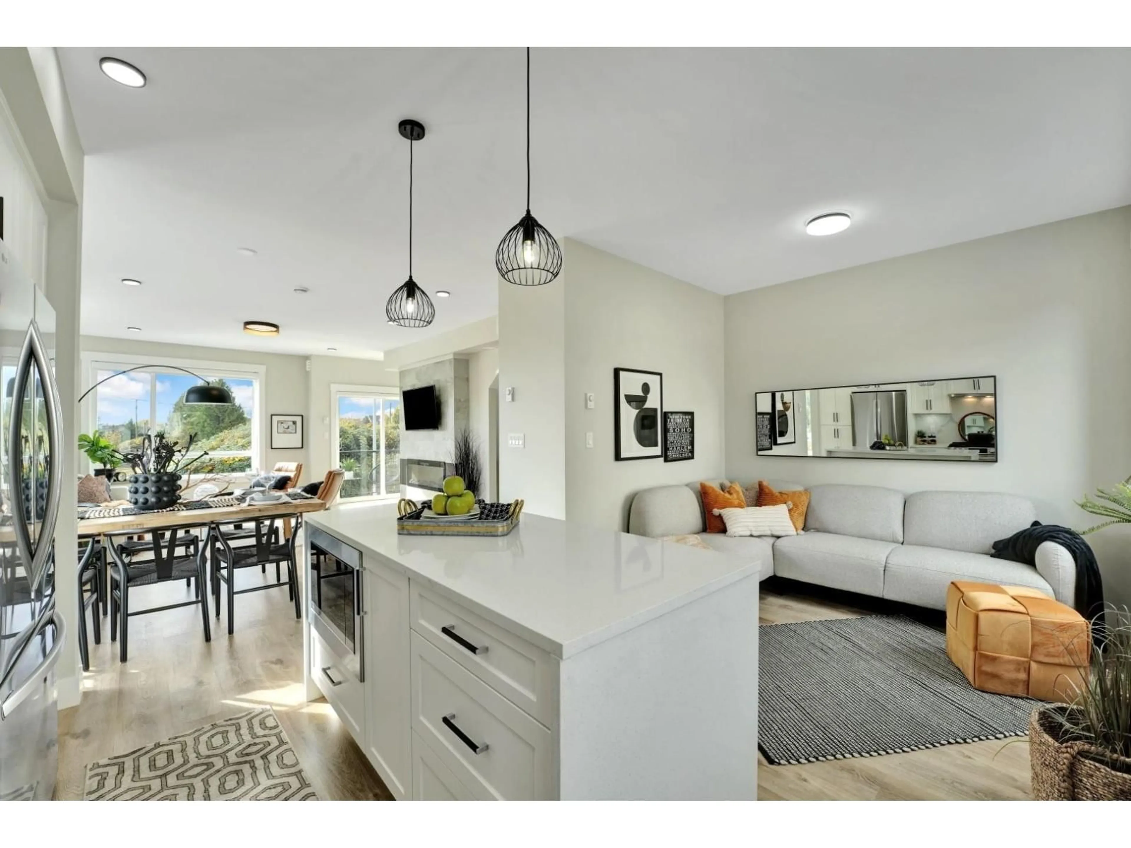 Open concept kitchen, unknown for 9 - 17155 79A AVENUE, Surrey British Columbia V4N0E5