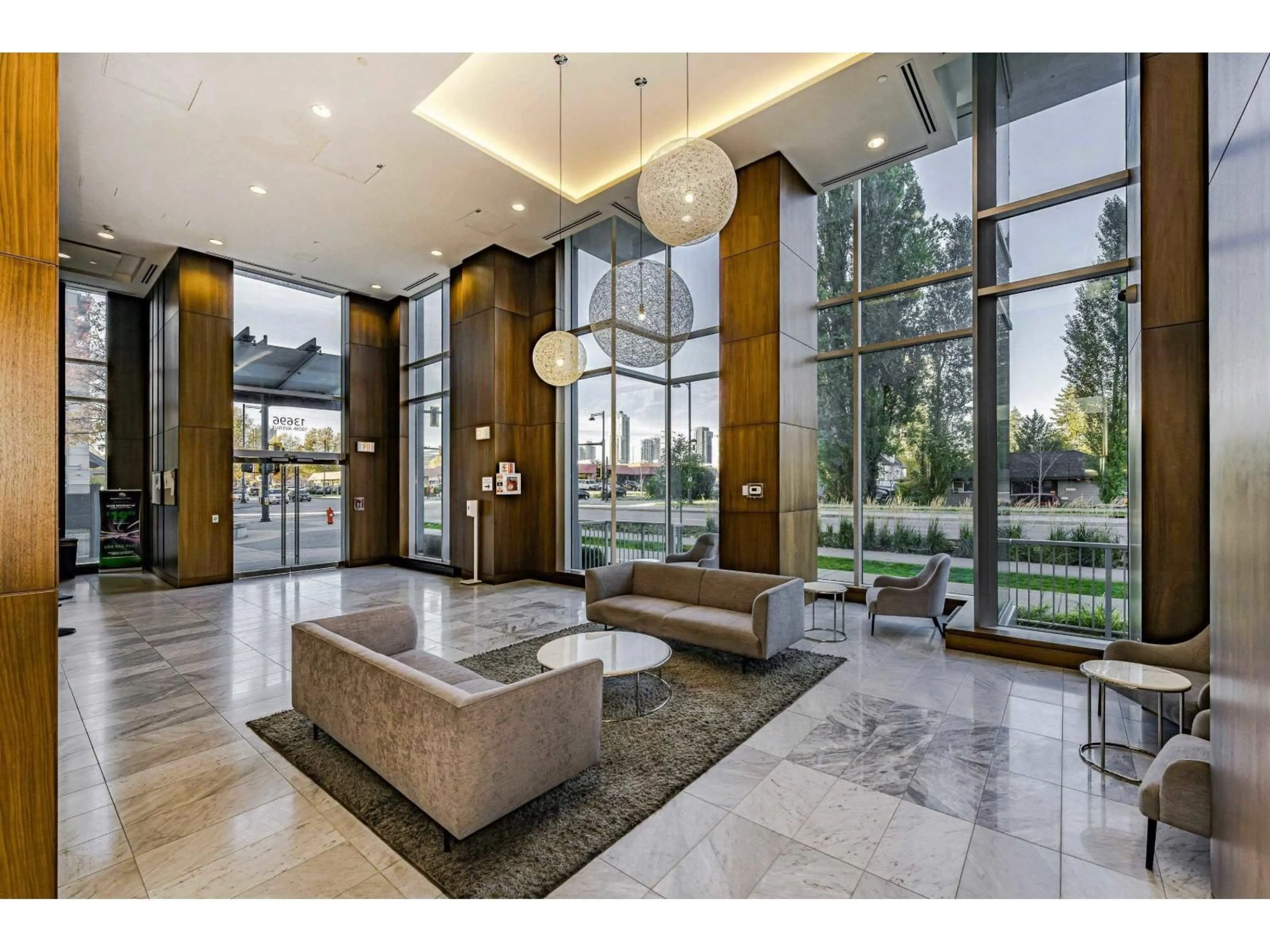 Lobby for 2001 - 13696 100 AVENUE, Surrey British Columbia V3T0L5