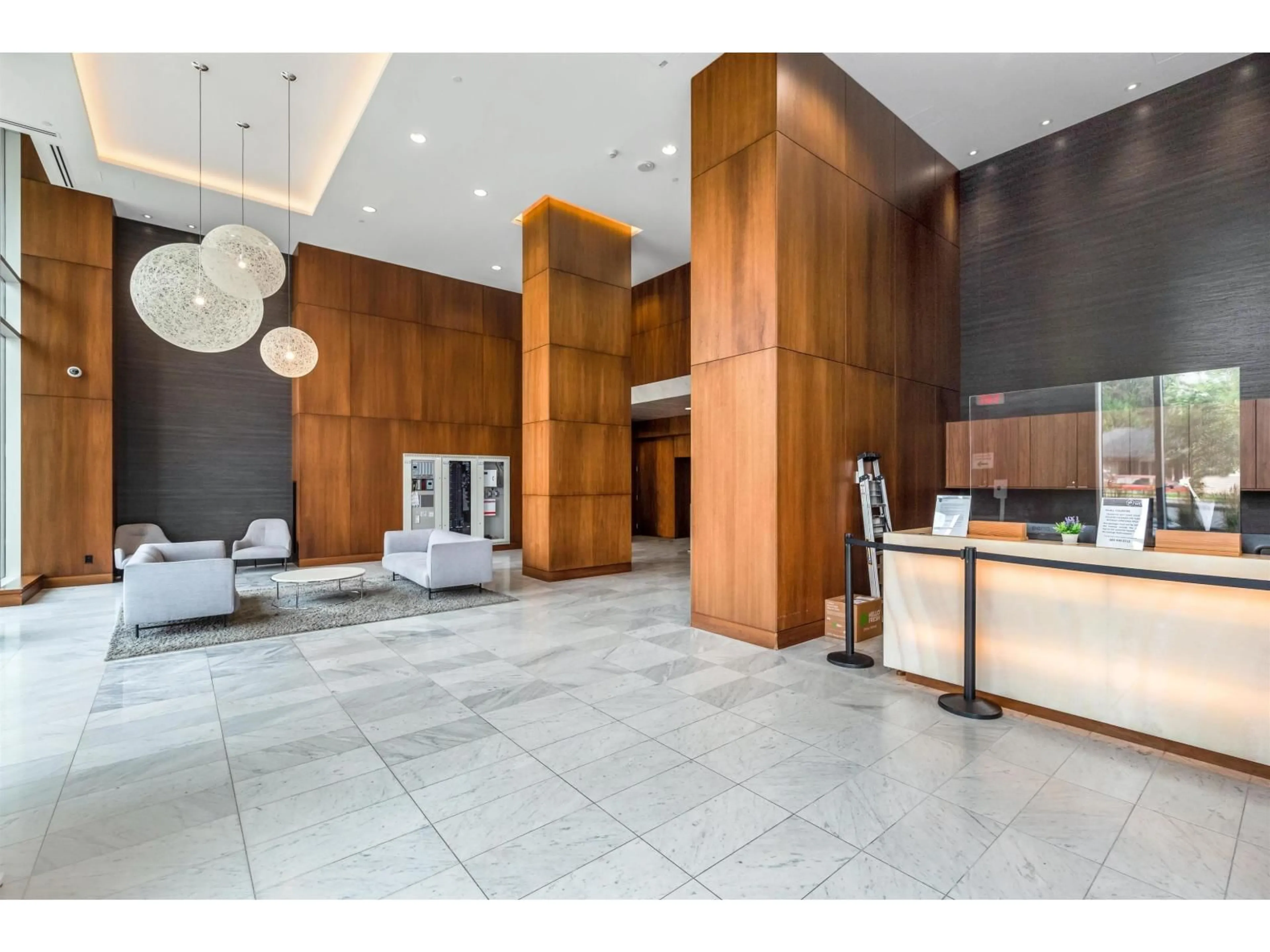 Lobby for 2001 - 13696 100 AVENUE, Surrey British Columbia V3T0L5