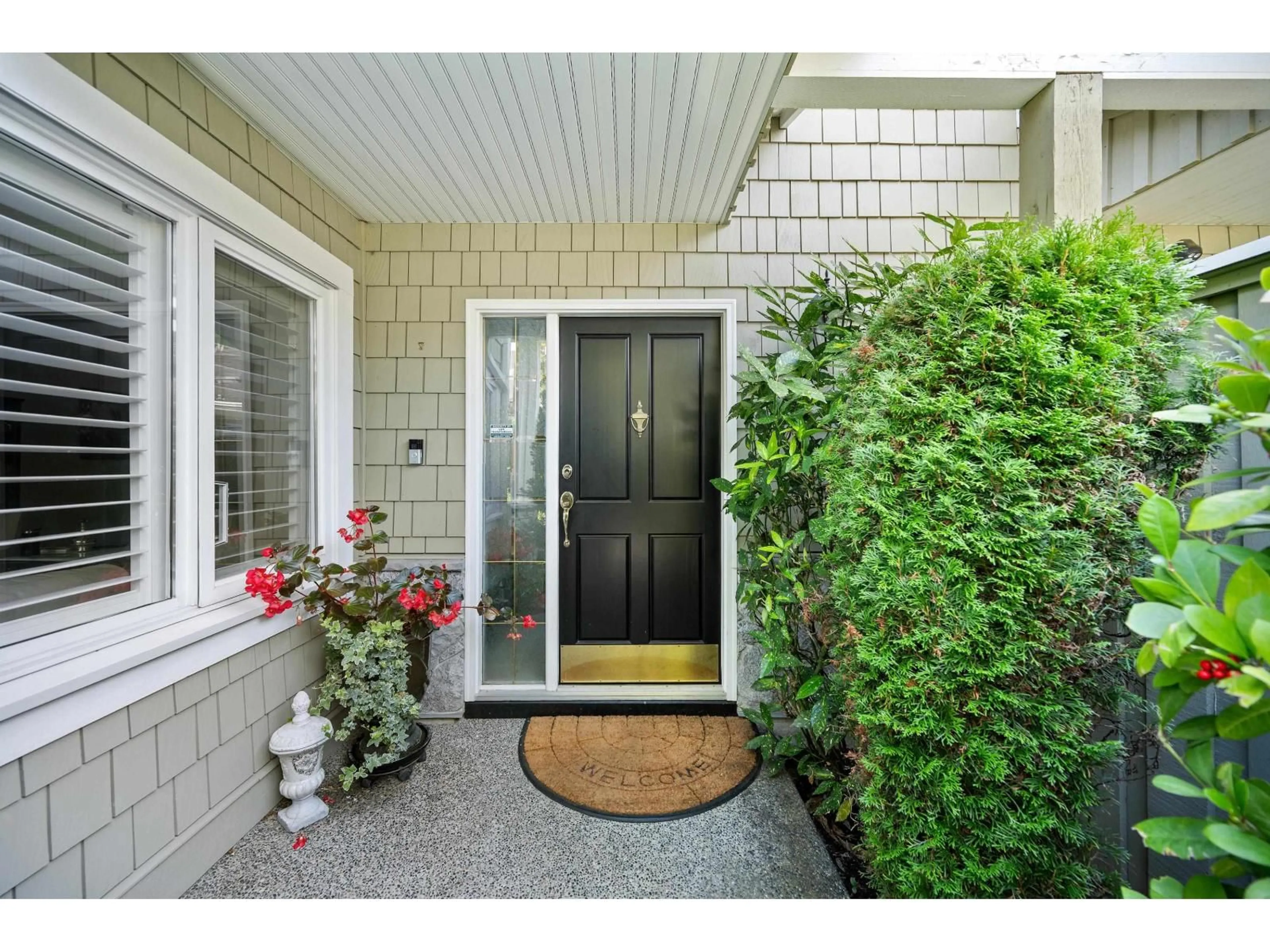 Indoor entryway for 53 - 3355 MORGAN CREEK WAY, Surrey British Columbia V3Z0J9