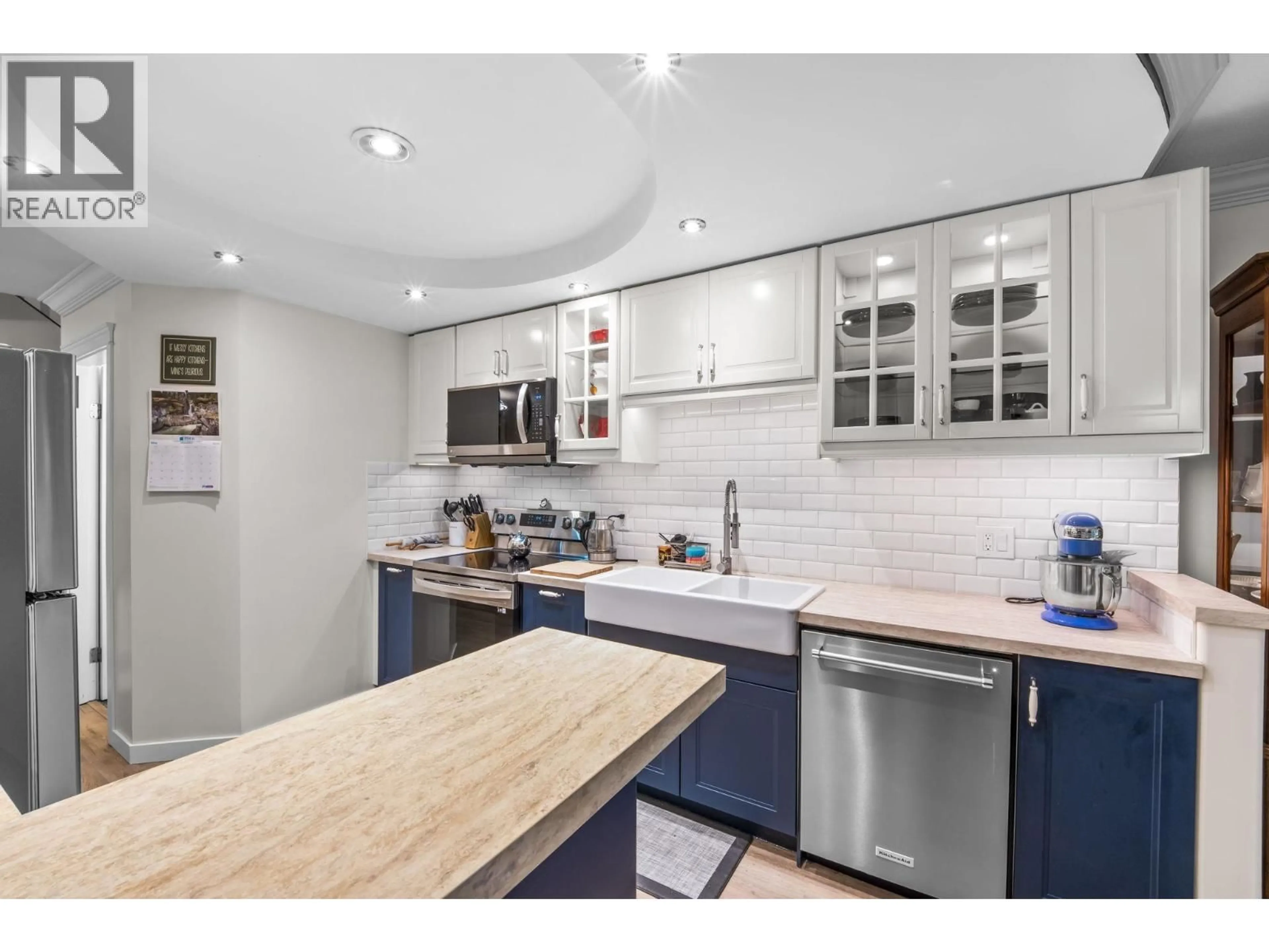 Open concept kitchen, ceramic/tile floor for 135 - 1386 LINCOLN DRIVE, Port Coquitlam British Columbia V3B7G6