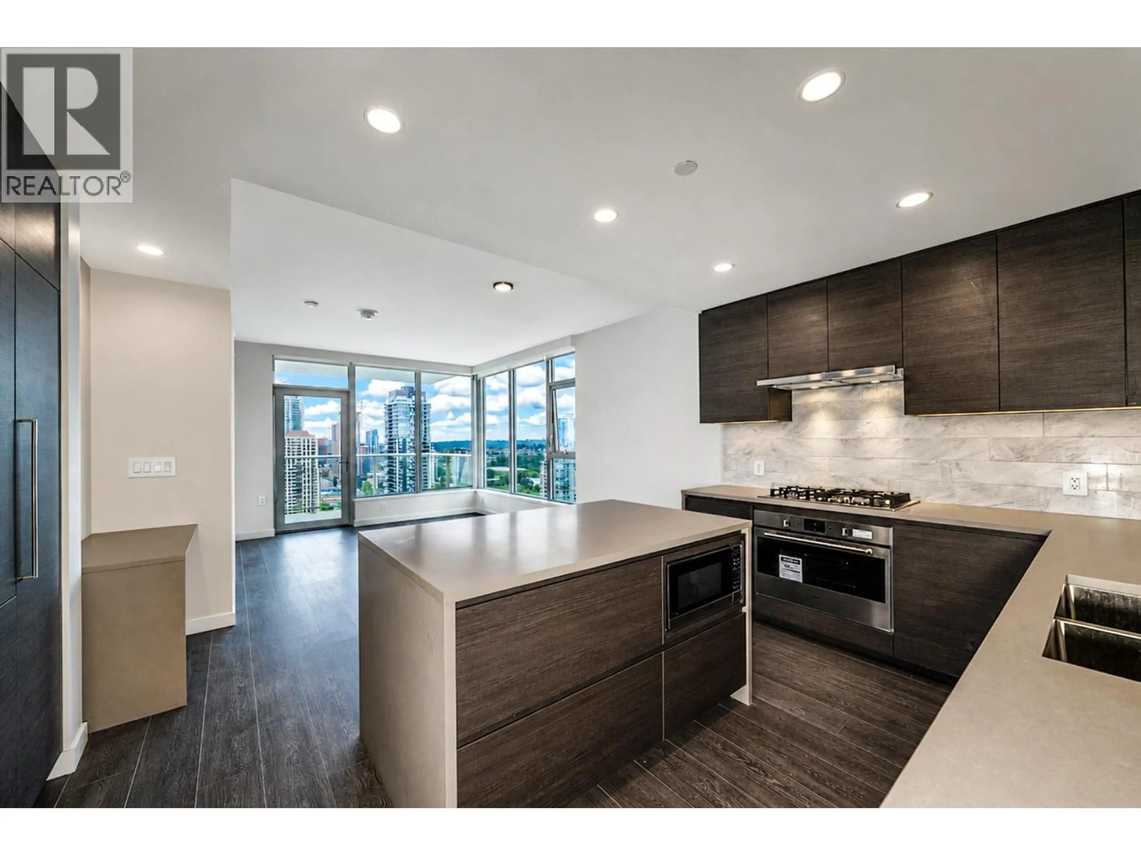 Open concept kitchen, unknown for 2811 - 2108 GILMORE AVENUE, Burnaby British Columbia V6P0G7