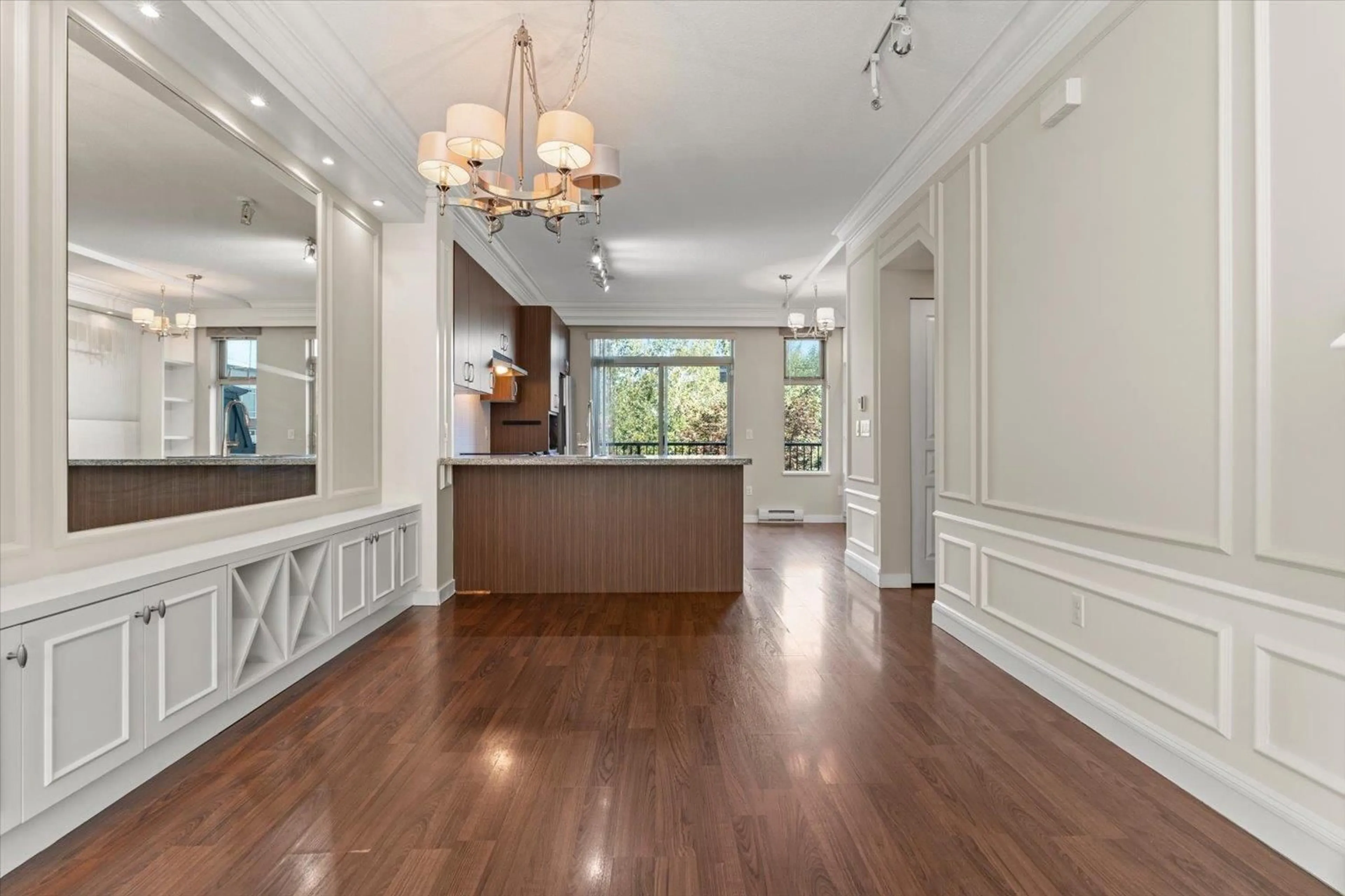Indoor foyer for 16 - 31125 WESTRIDGE PLACE, Abbotsford British Columbia V2T0B9