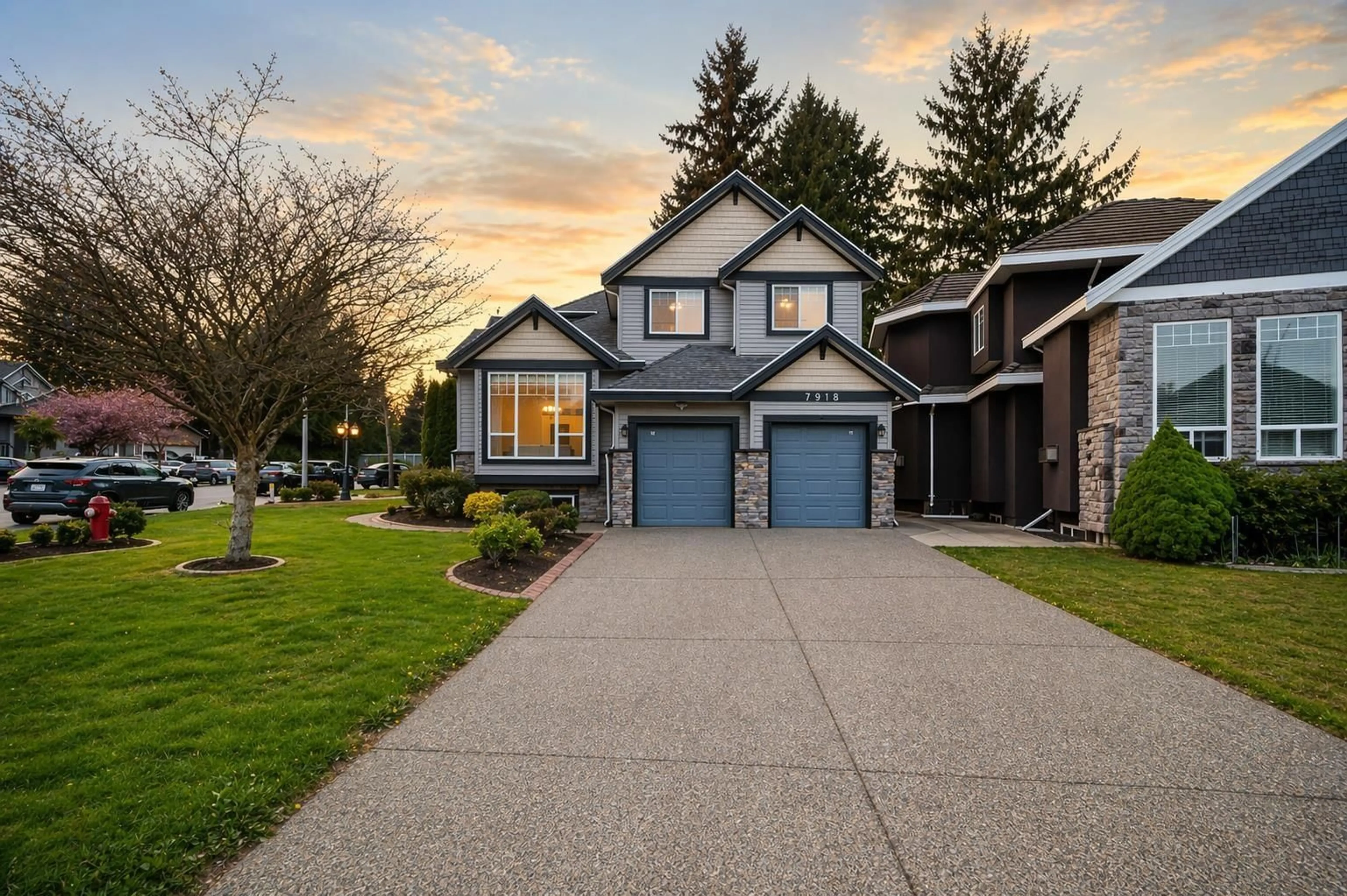Home with vinyl exterior material, street for 7918 147A STREET, Surrey British Columbia V3S2T8