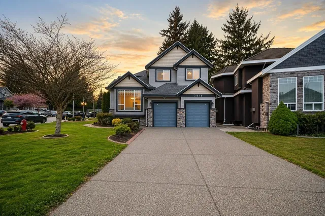 7918 147A STREET, Surrey 2