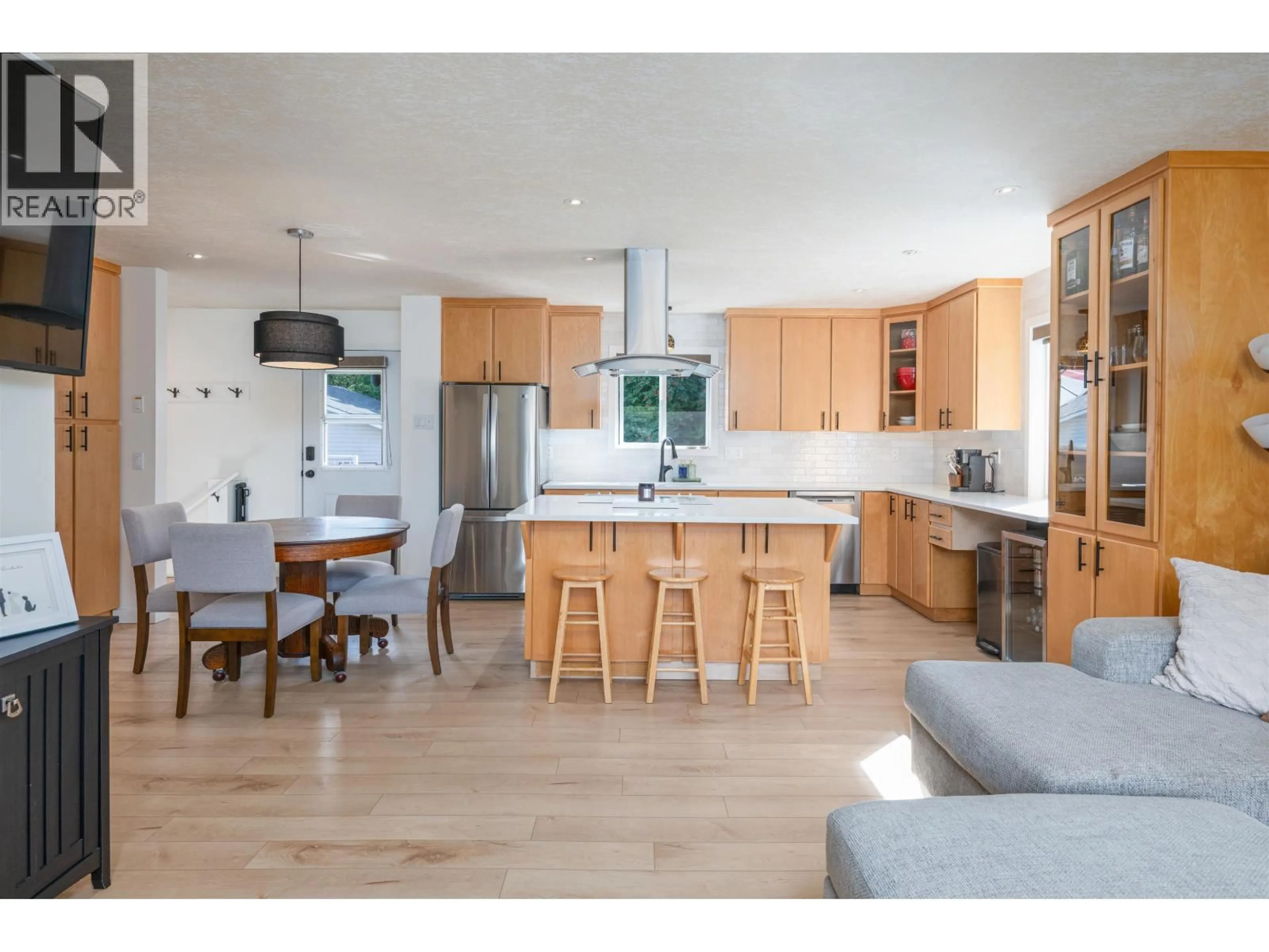 Open concept kitchen, wood/laminate floor for 4739 CROCUS CRESCENT, Prince George British Columbia V2K3H7