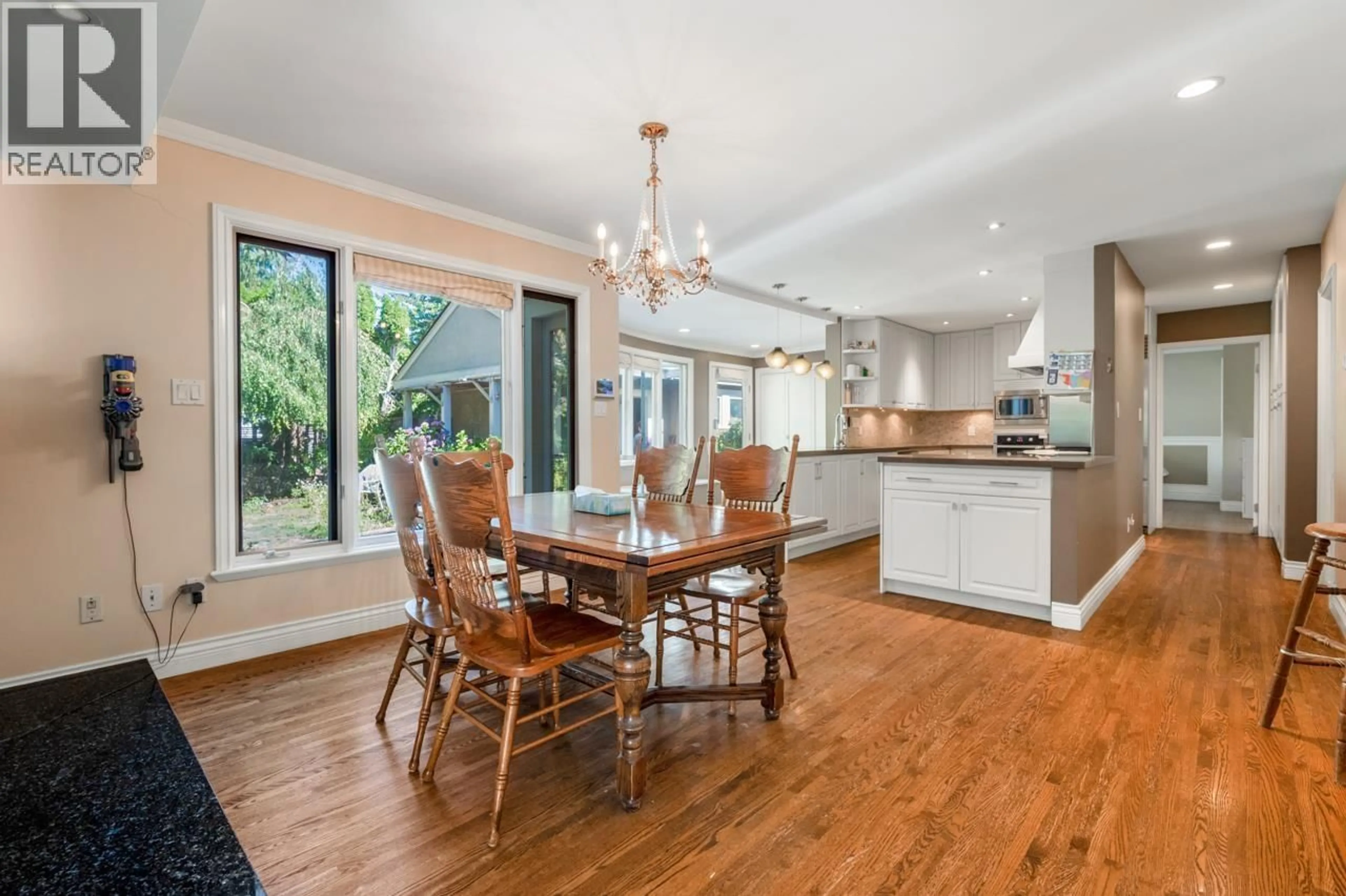 Open concept kitchen, unknown for 1545 49TH AVENUE, Vancouver British Columbia V6M2R6