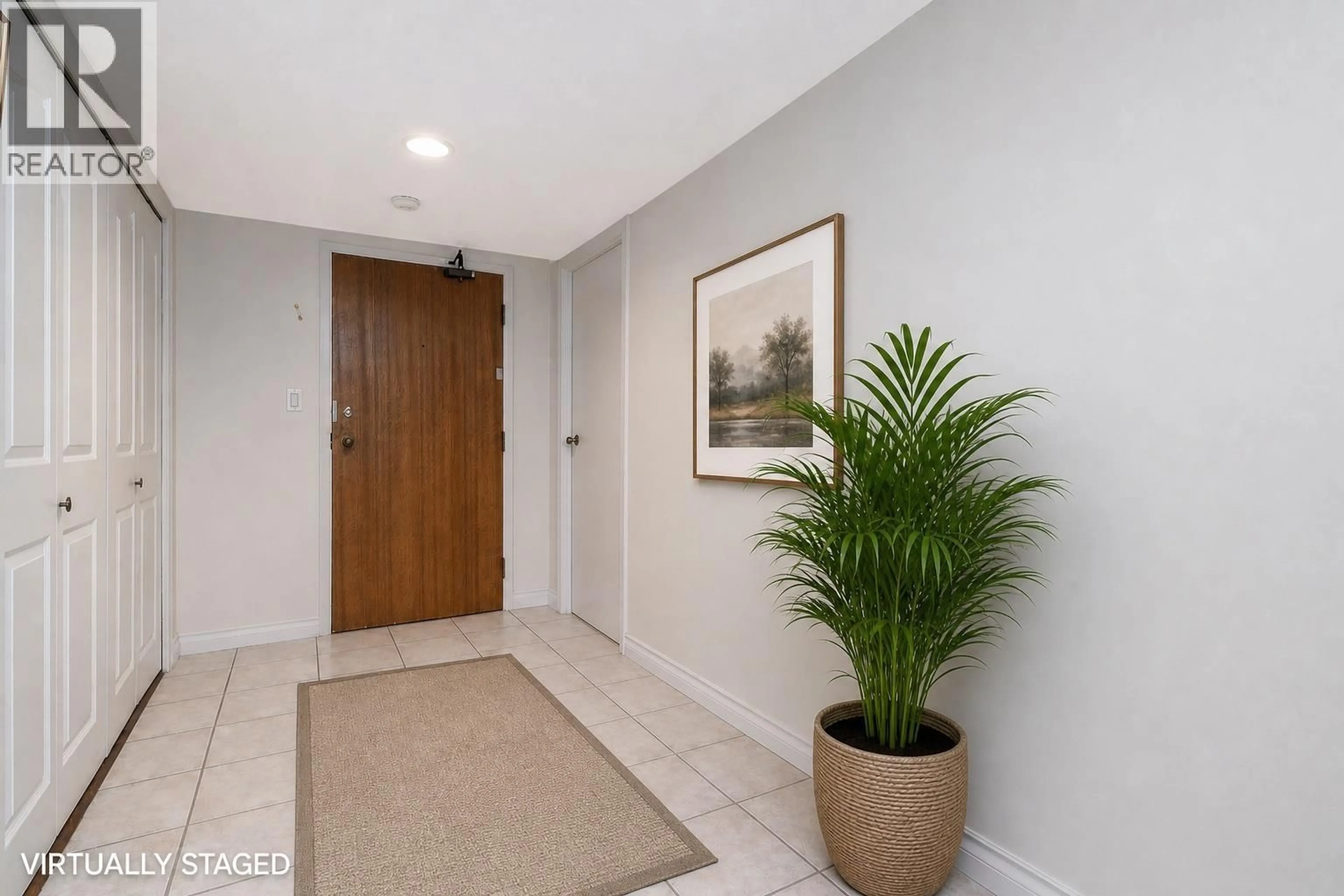 Indoor entryway for 508 - 1350 VIEW CRESCENT, Delta British Columbia V4L2K3