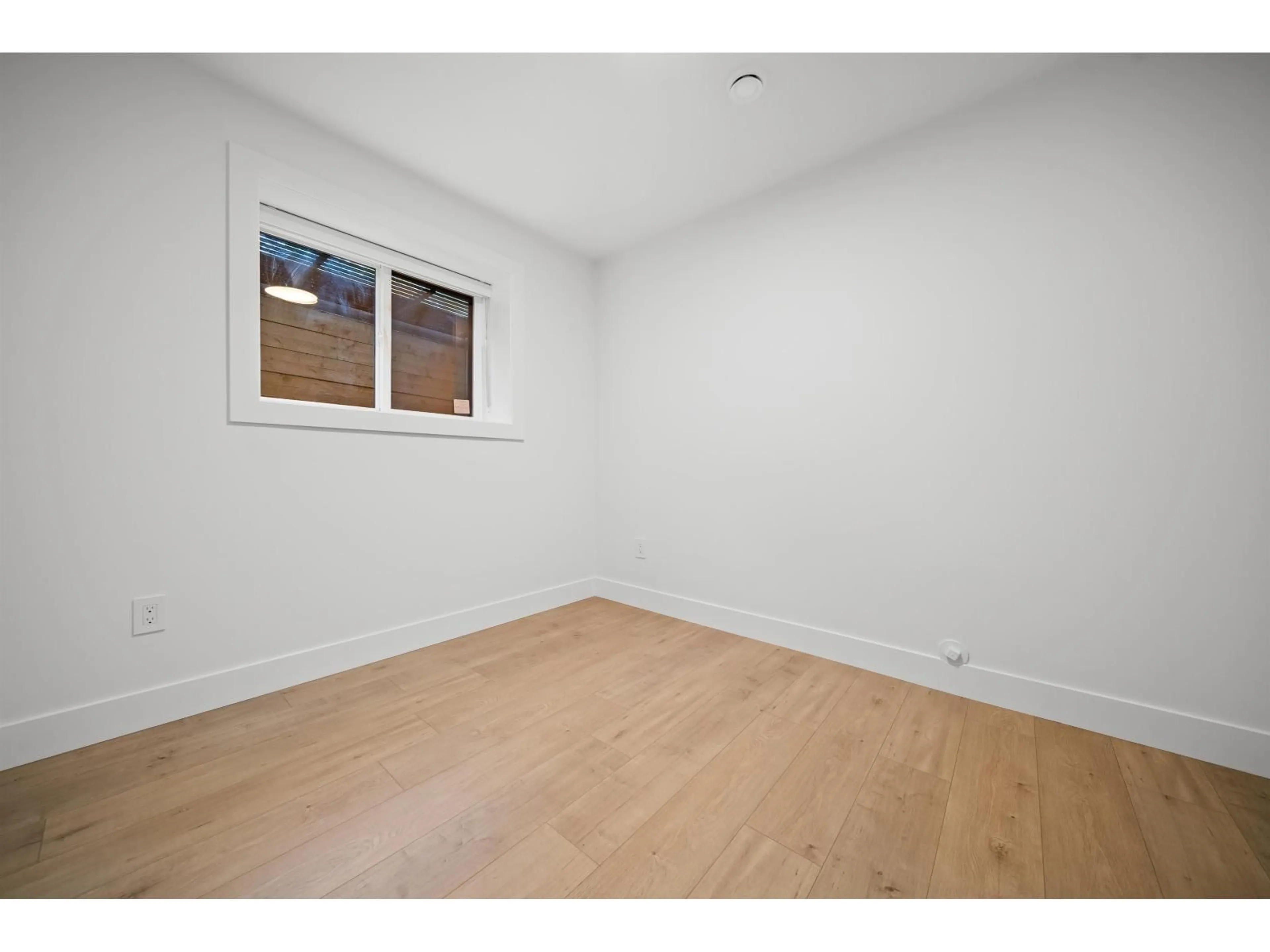 A pic of a room for 16615 102 AVENUE, Surrey British Columbia V4N4X2