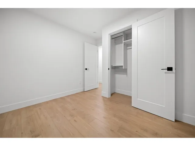 16615 102 AVENUE, Surrey 4