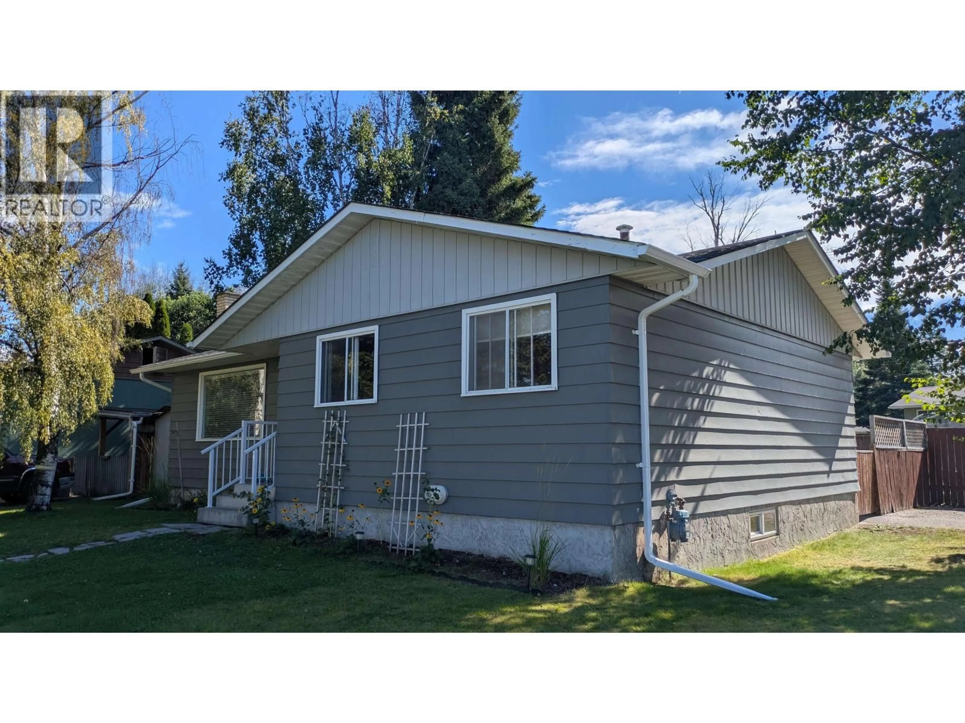 Home with vinyl exterior material, street for 7207 IMPERIAL CRESCENT, Prince George British Columbia V2N2W5