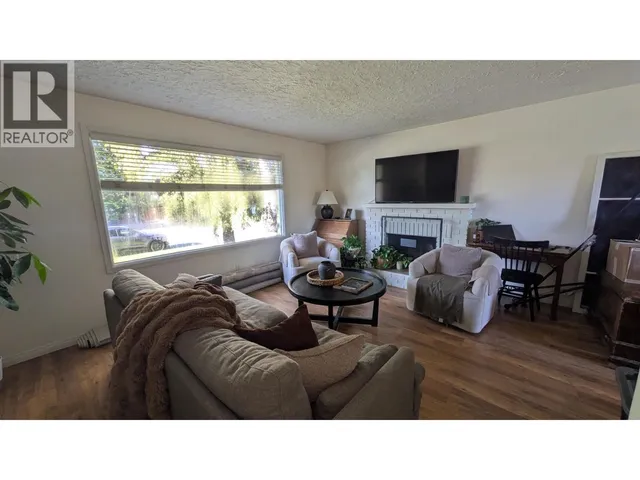 7207 IMPERIAL CRESCENT, Prince George 4