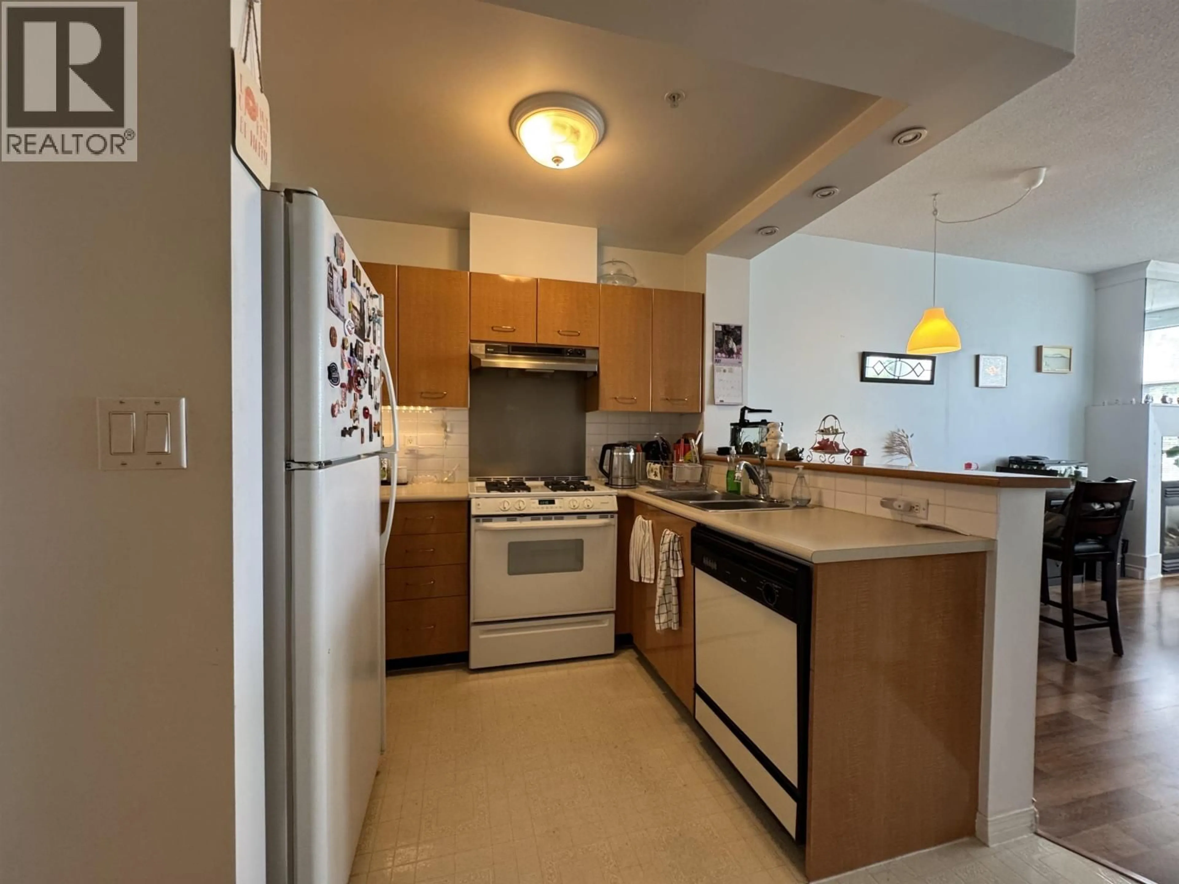 Standard kitchen, unknown for 510 - 2268 REDBUD LANE, Vancouver British Columbia V6K4S6