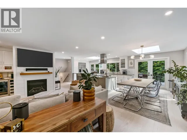 6240 ST. GEORGES AVENUE, West Vancouver 5