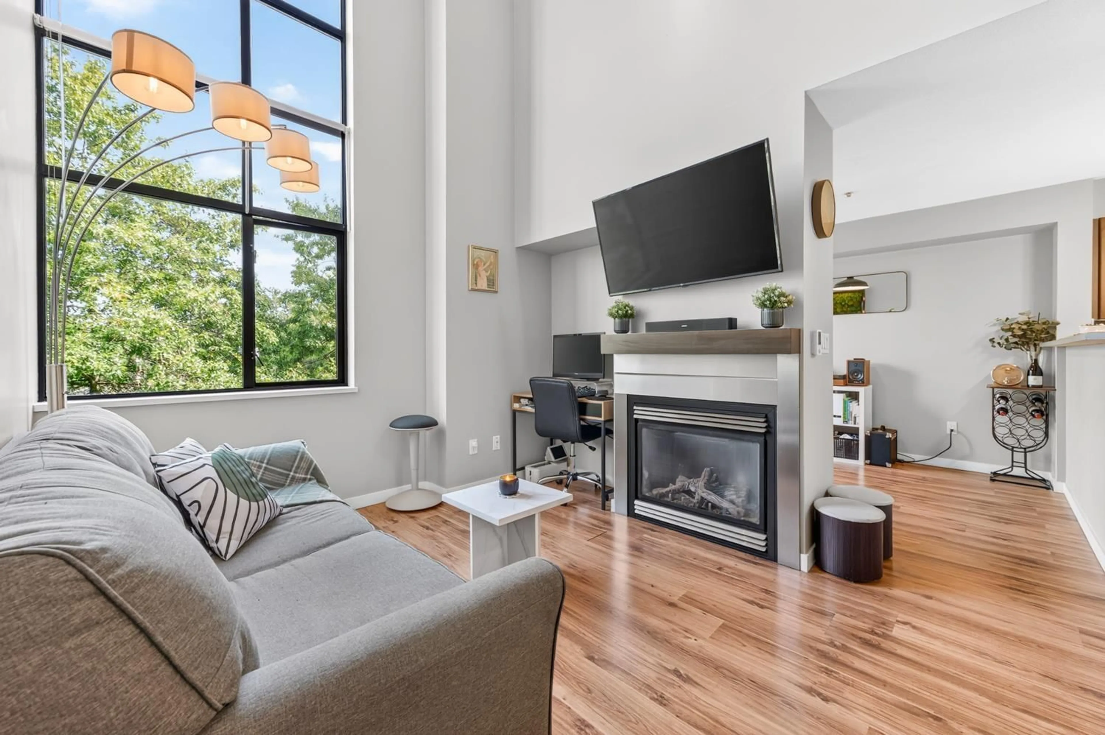 Living room with furniture, unknown for 416 - 10866 CITY PARKWAY, Surrey British Columbia V3T5W9