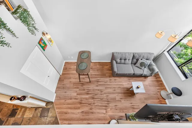 416 - 10866 CITY PARKWAY, Surrey 4