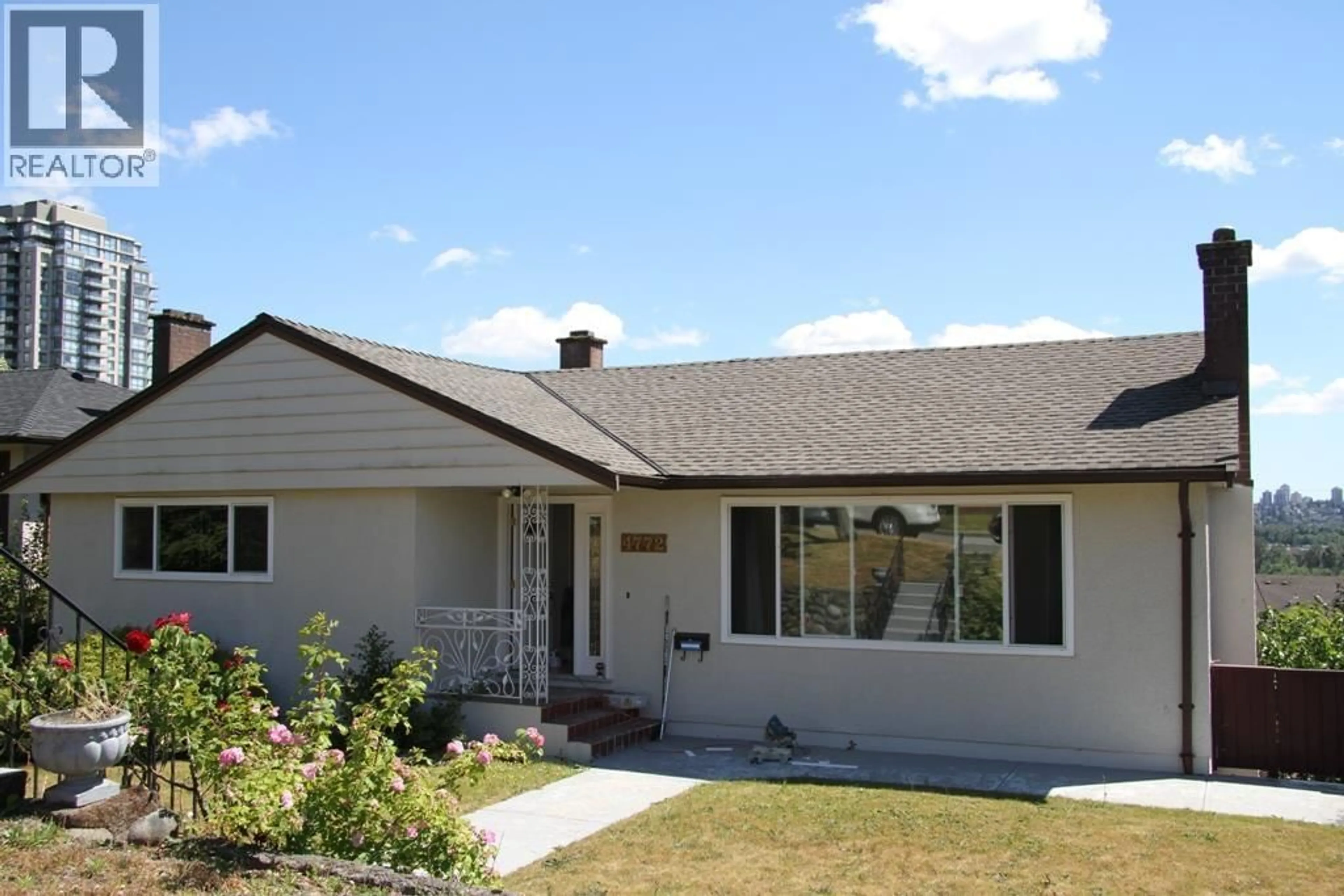 Home with vinyl exterior material, street for 4772 RIDGELAWN DRIVE, Burnaby British Columbia V5C3Y2