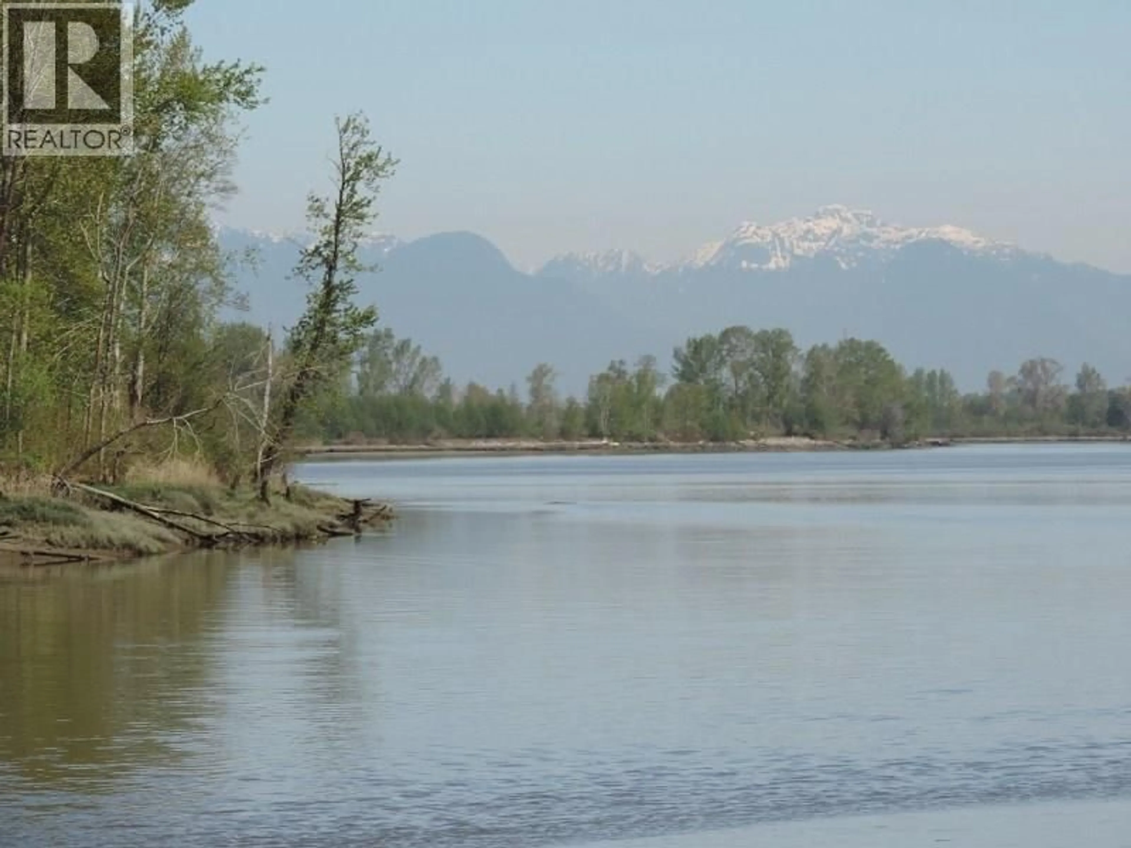 Blurry image for 1FH - 4515 RIVER ROAD, Delta British Columbia V4K1R9